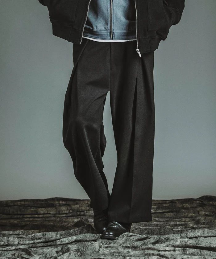 クロスタックワイドトラウザーズブラック【NOID.】