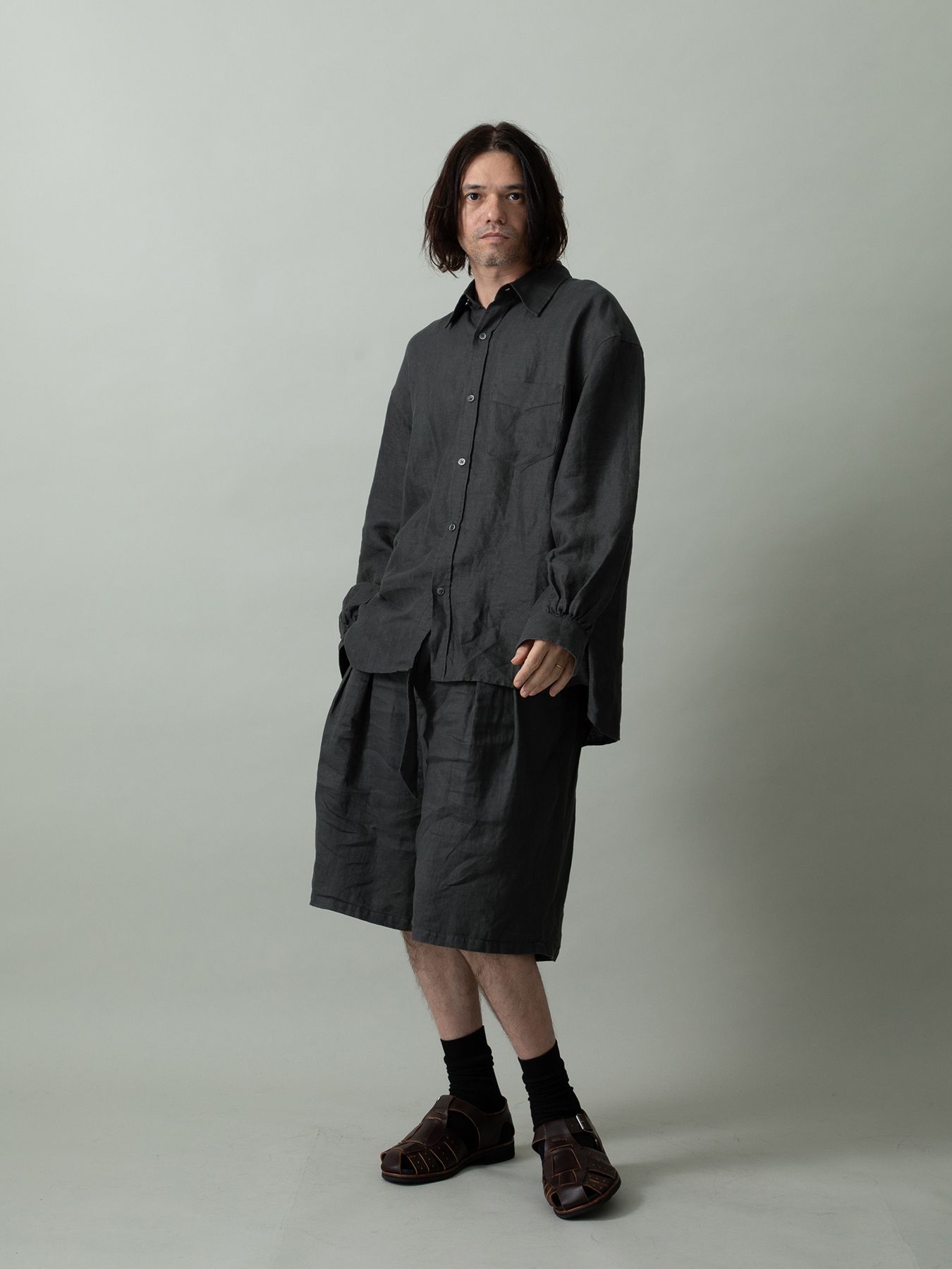 【予約品 2月1日(日) 締切】GATHERLINEN SHIRTS / リネンシャツ / チャコール