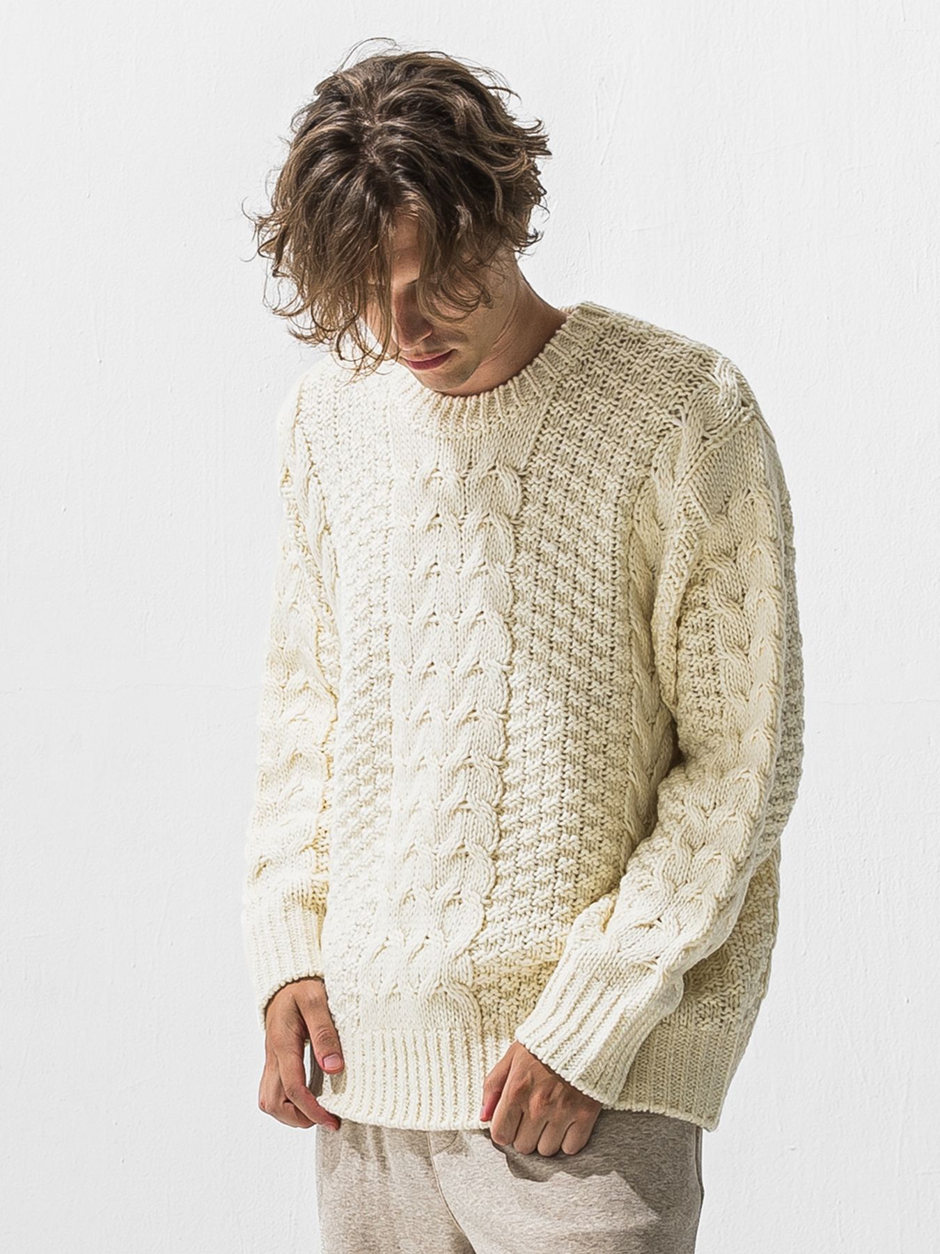 【予約品 9月6日(日) 締切】CABLE LAW SWEATER / ケーブル編みローゲージセーター / オフ