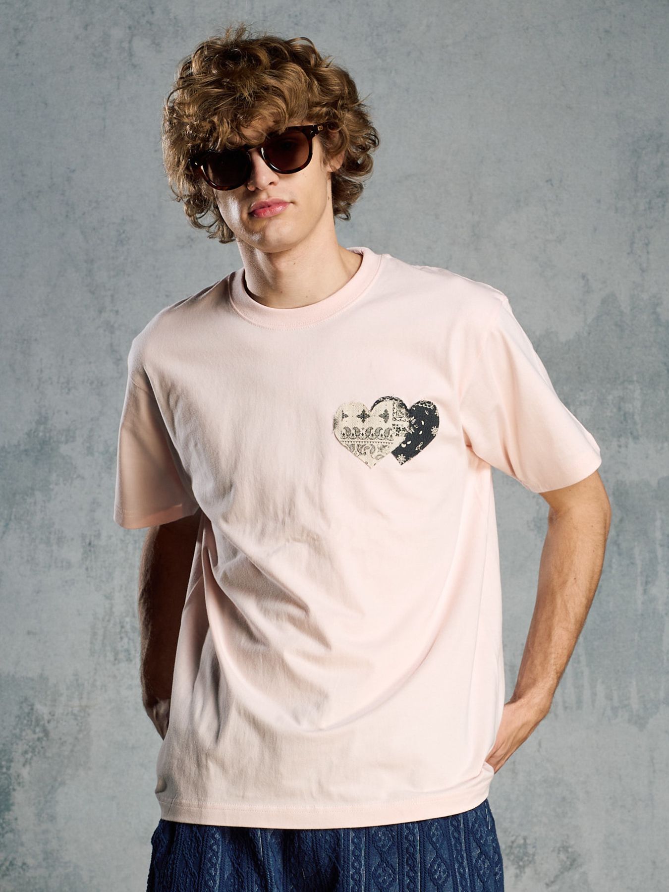 【予約品 1月25日(日) 締切】graphic-T collection：bandana panel heart T / バンダナパネル ハート Tシャツ / ピンク