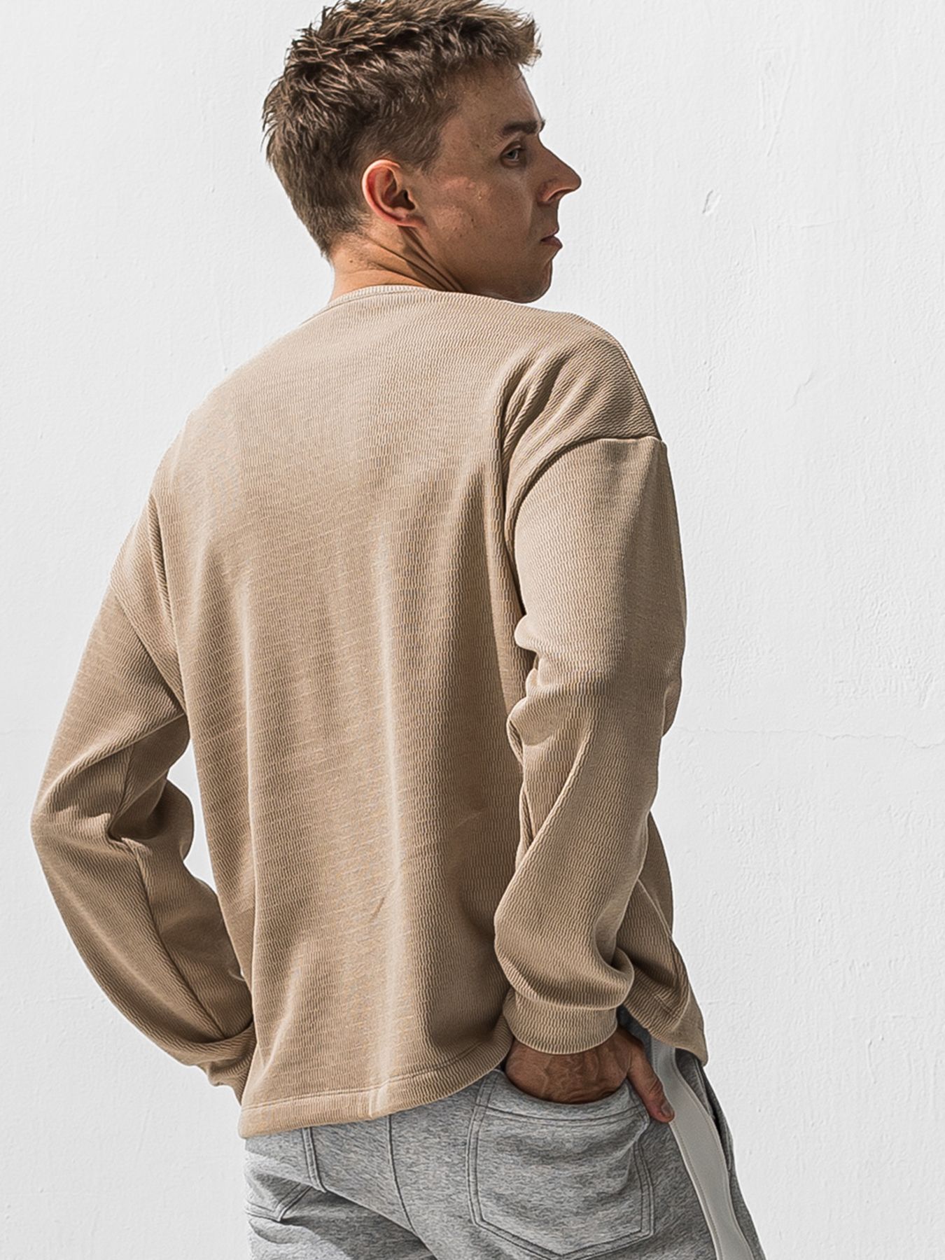 【予約品 9月6日(日) 締切】OVER HENRY VELOURS FLEECE THERMAL / 裏起毛 ハニカムサーマル オーバーサイズヘンリーネック / ブラウン