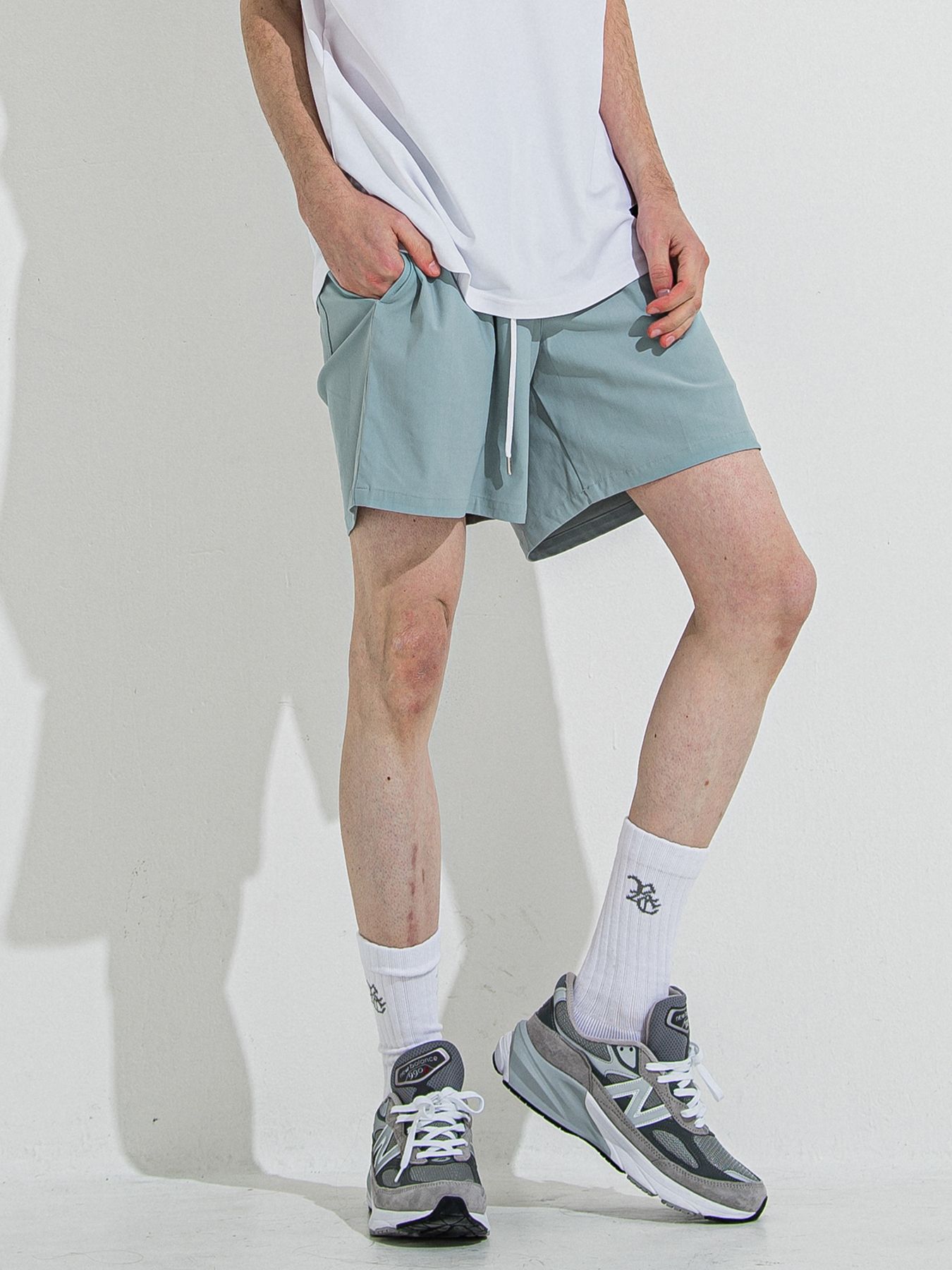【予約品 】TV NYLON SHORTS / ティーヴィーナイロンショーツ / アクア