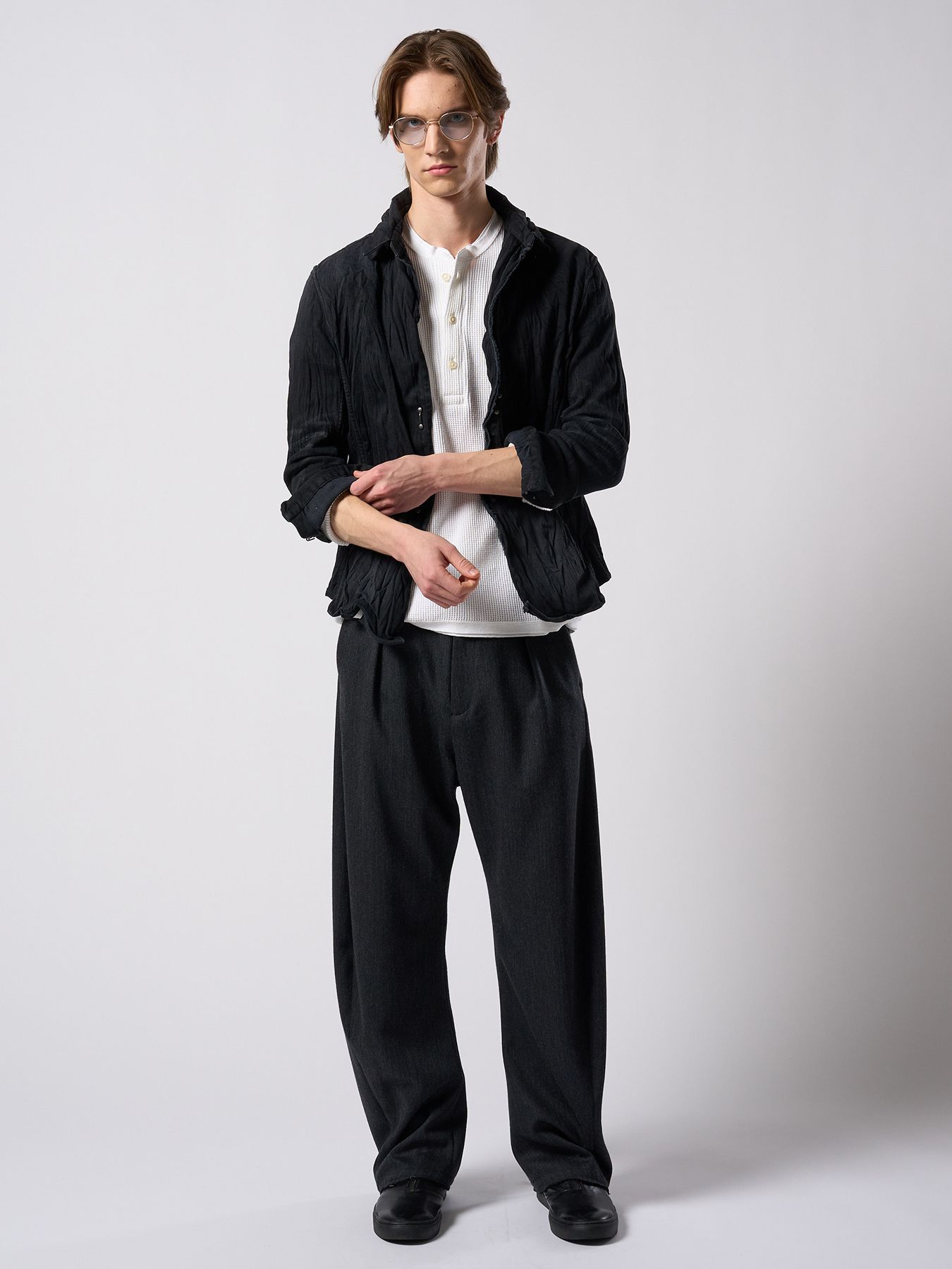 【予約品 4月19日(日) 18時締切】2-hook denim shirt / 2フック デニムシャツ / ブラックユーズド