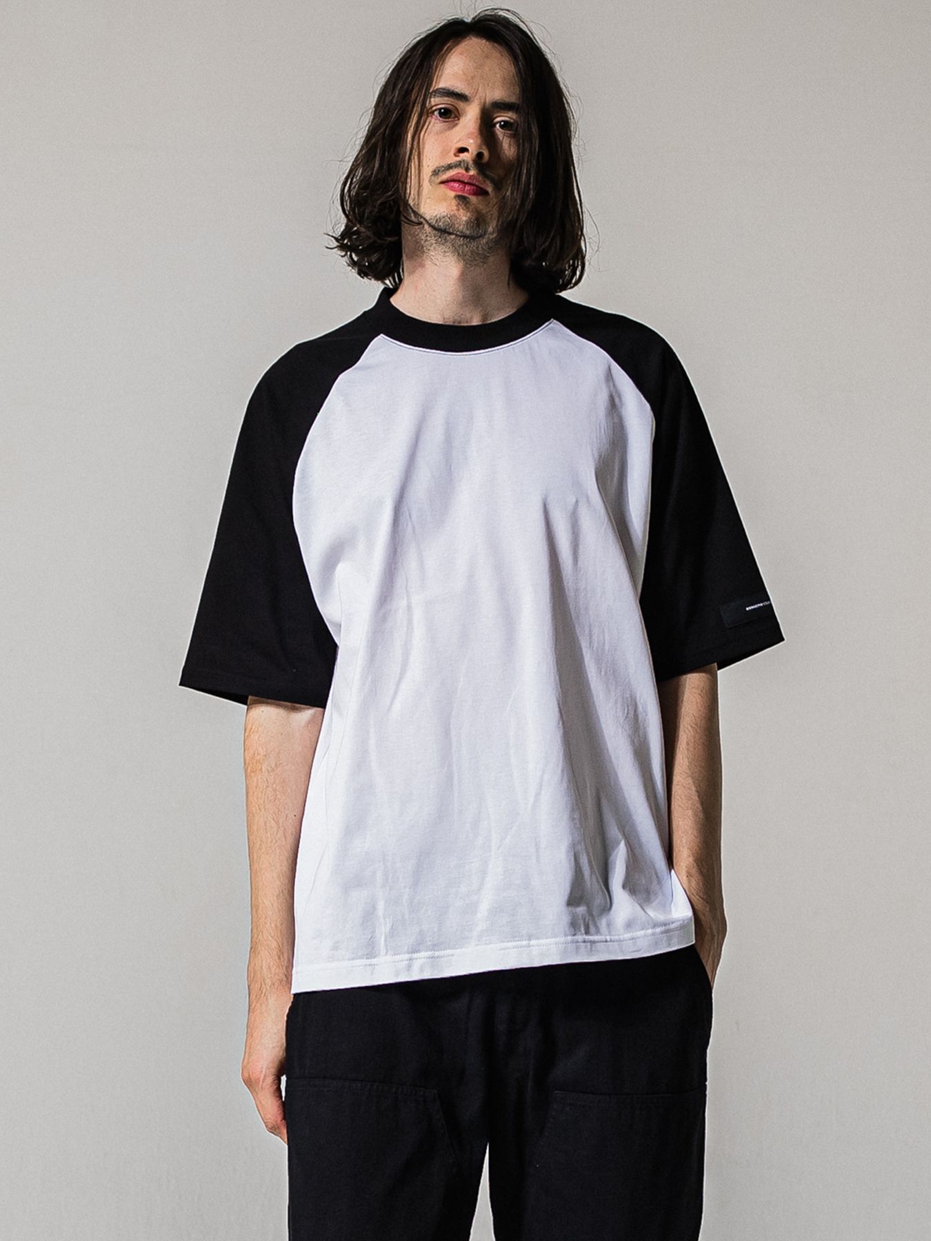 BACK RC RAGLAN OVER TEE / バックロゴ ラグランスリーブ オーバーTシャツ / ホワイト×ブラック
