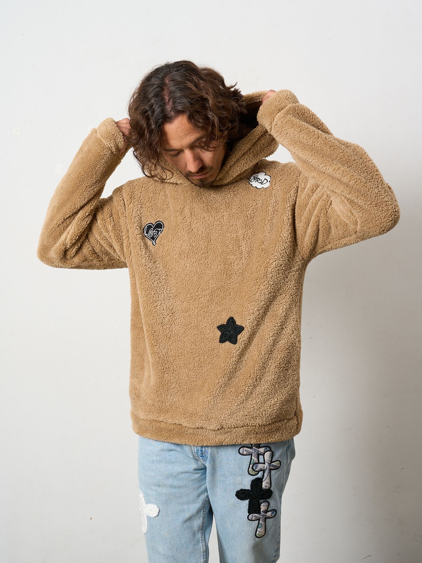 【予約品 5月8日(木) AM10時 締切】 コーラルフリースボア マルチパッチワークプルパーカー / キャメル