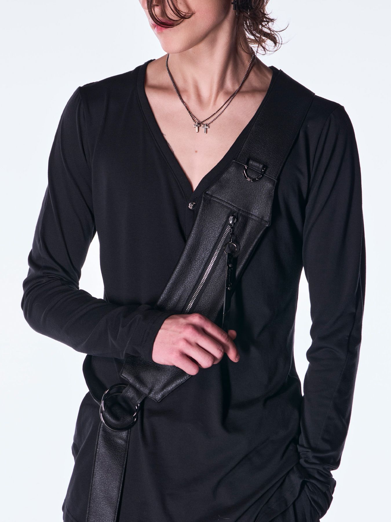 【予約品 6月29日(月) 締切】Emboss Silley Jersey Body Bag / ボディーバッグ / ブラック