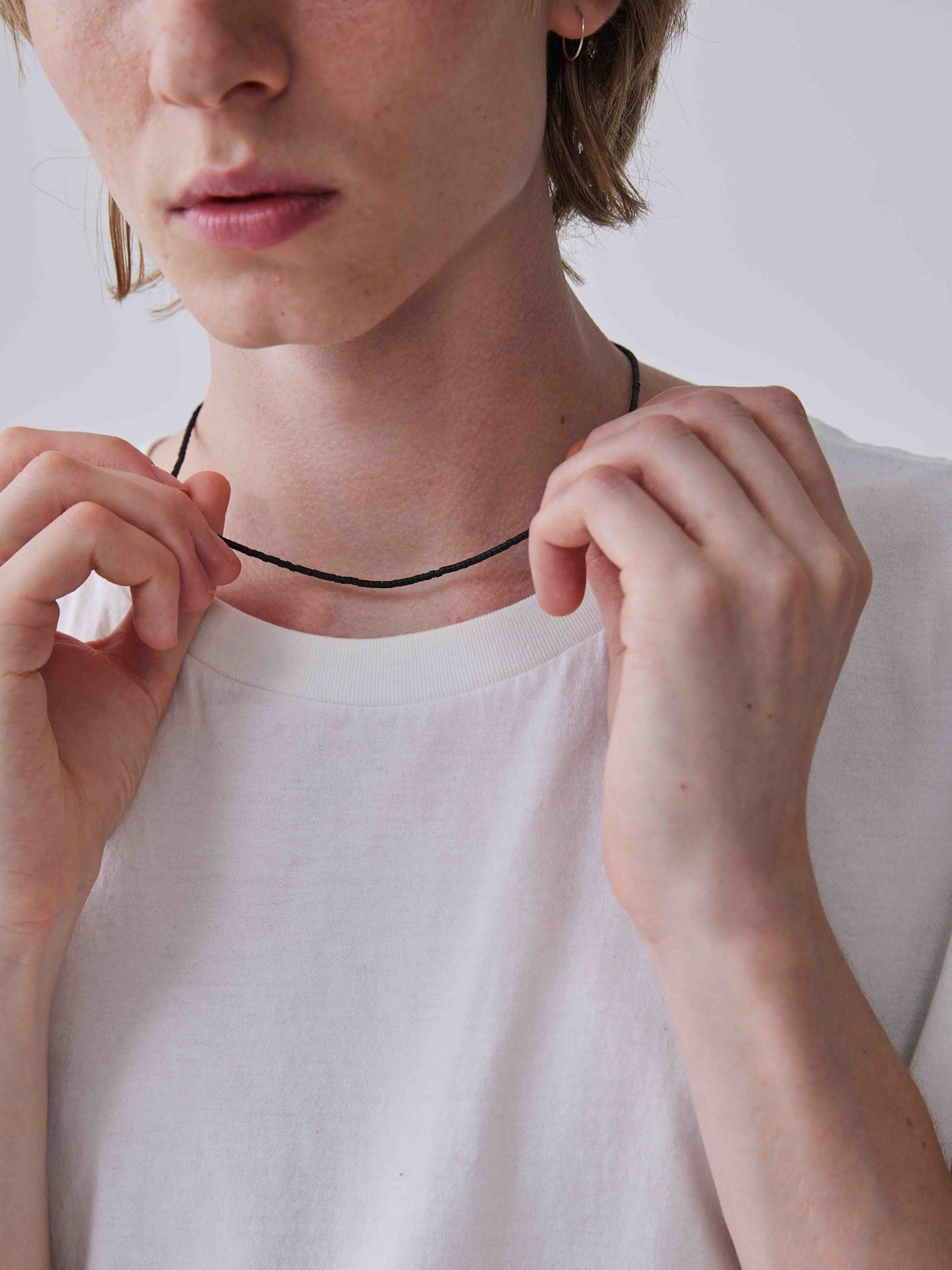 《予約品》 BEADS NECKLACE / ネックレス / ブラック 【Iroquois.SENTI】