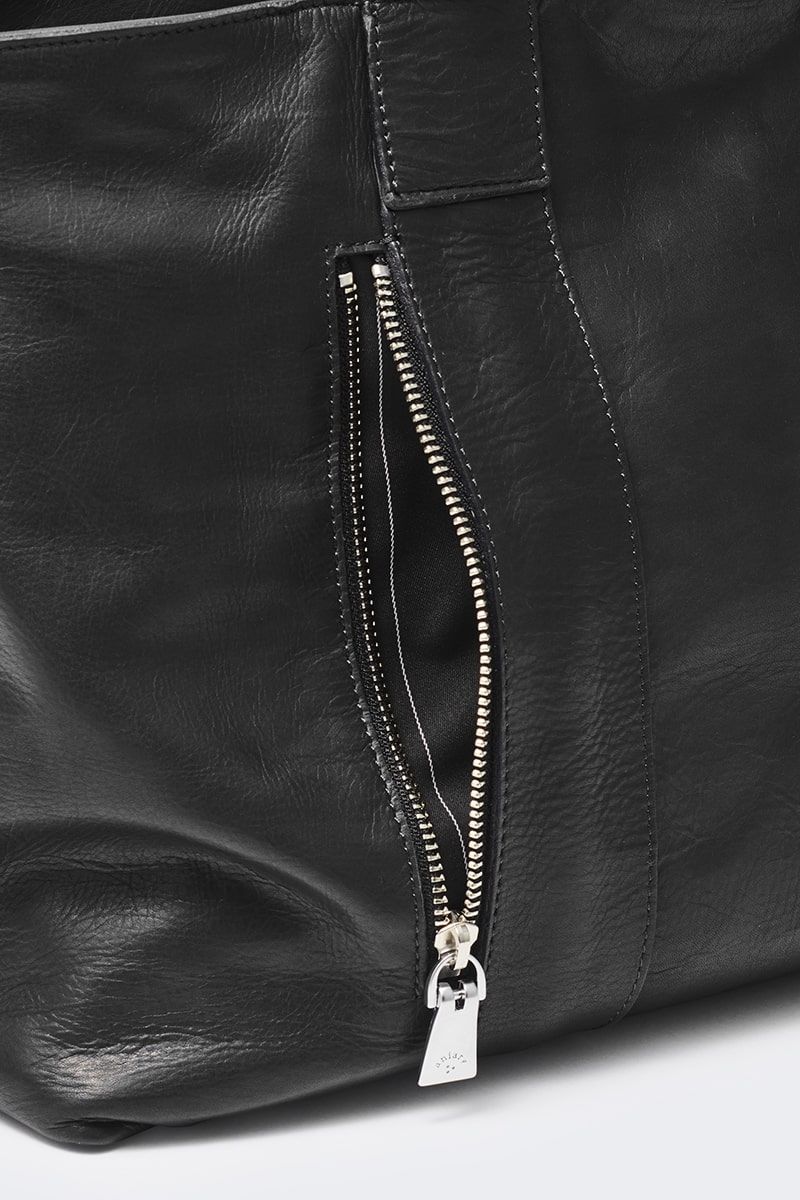 トート Reality Leather / Black 【aniary】