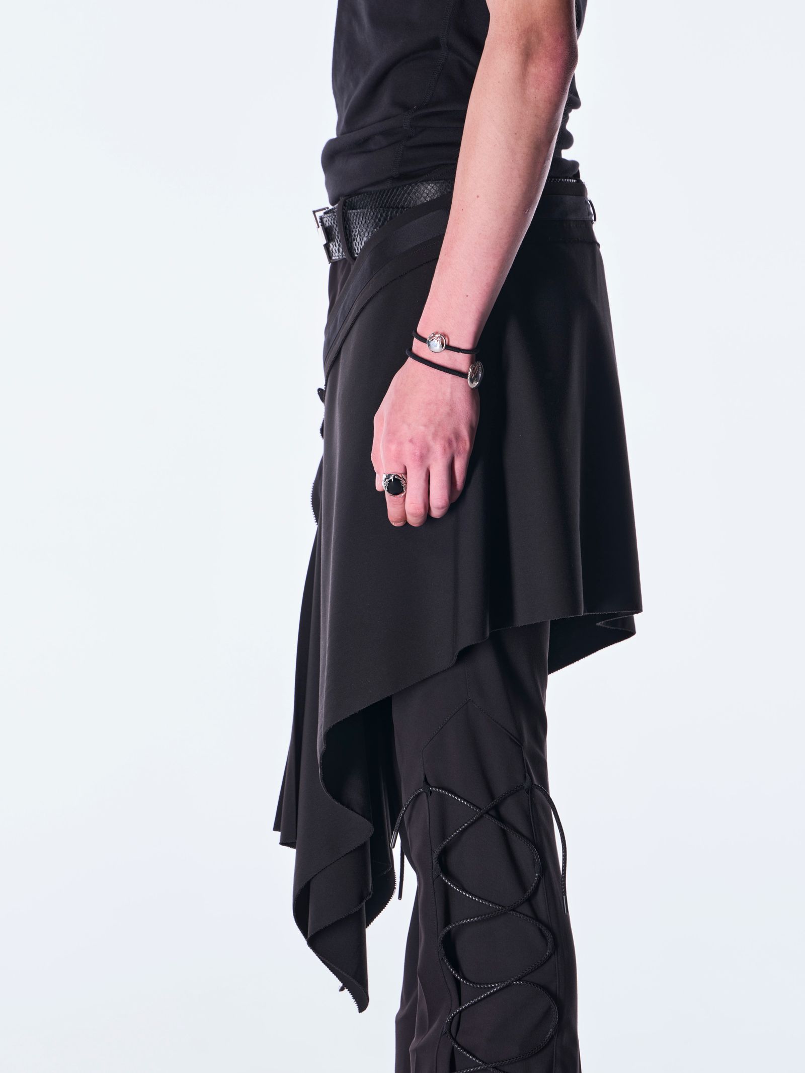 【予約品 6月29日(月) 締切】PE Gabardine Hip Hung Muffler / ヒップハング マフラー / ブラック