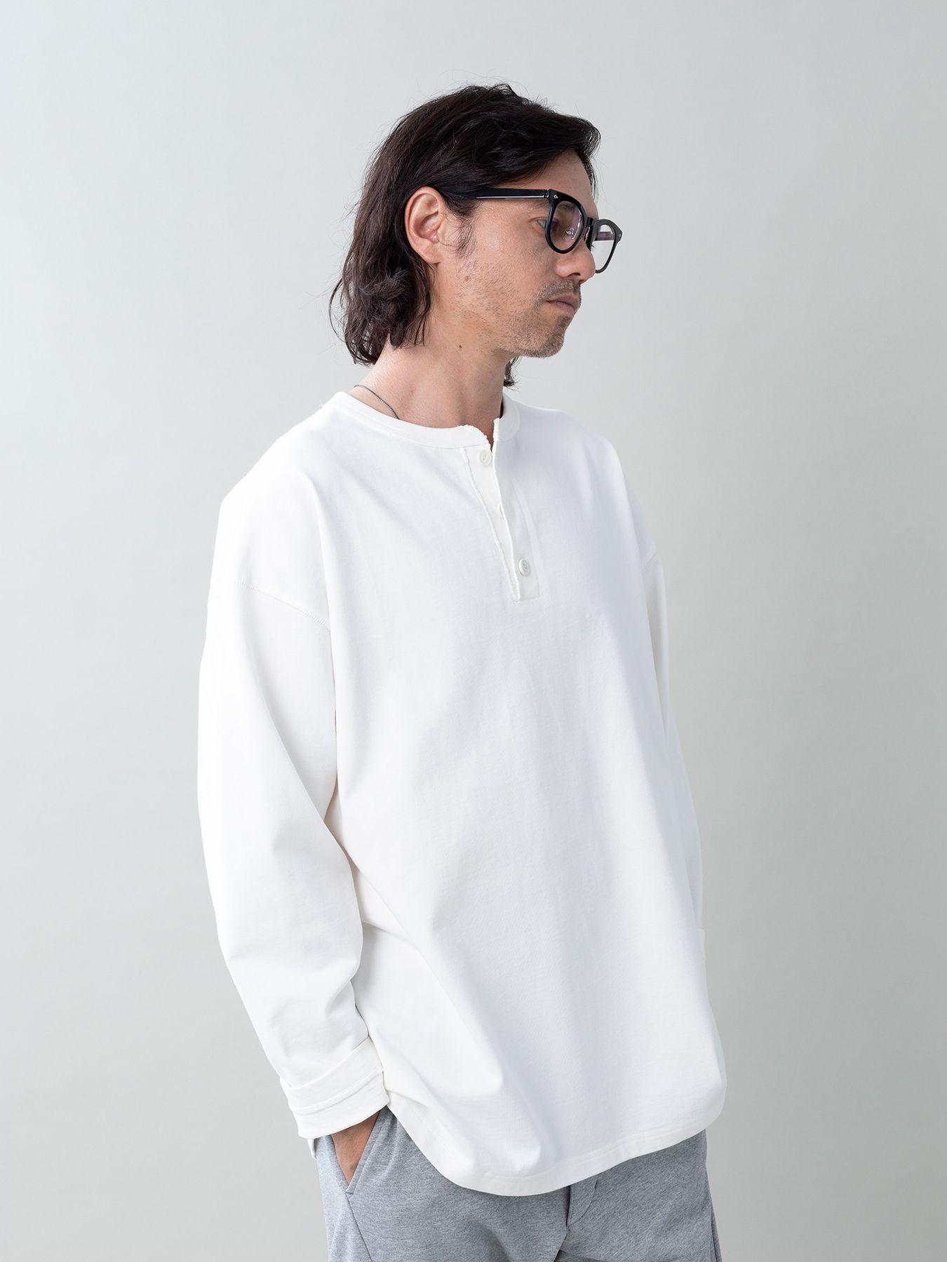 【予約品 5月6日(水) 締切】FLATSEAMME-HENLEY / ヘンリーネックカットソー / ホワイト