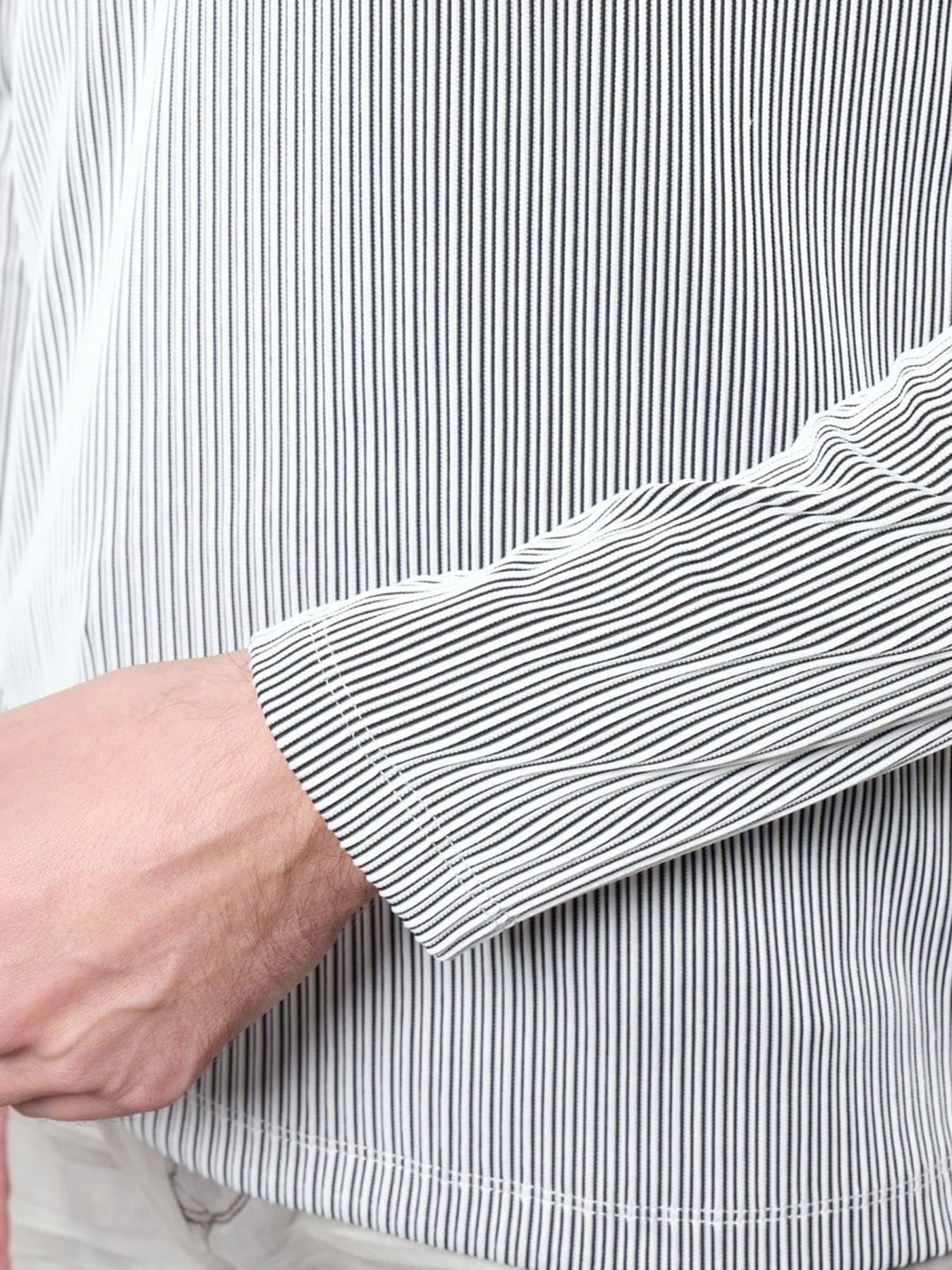 タックボーダーVネックプルオーバー / ネイビー 【HIDEAWAYS NICOLE】