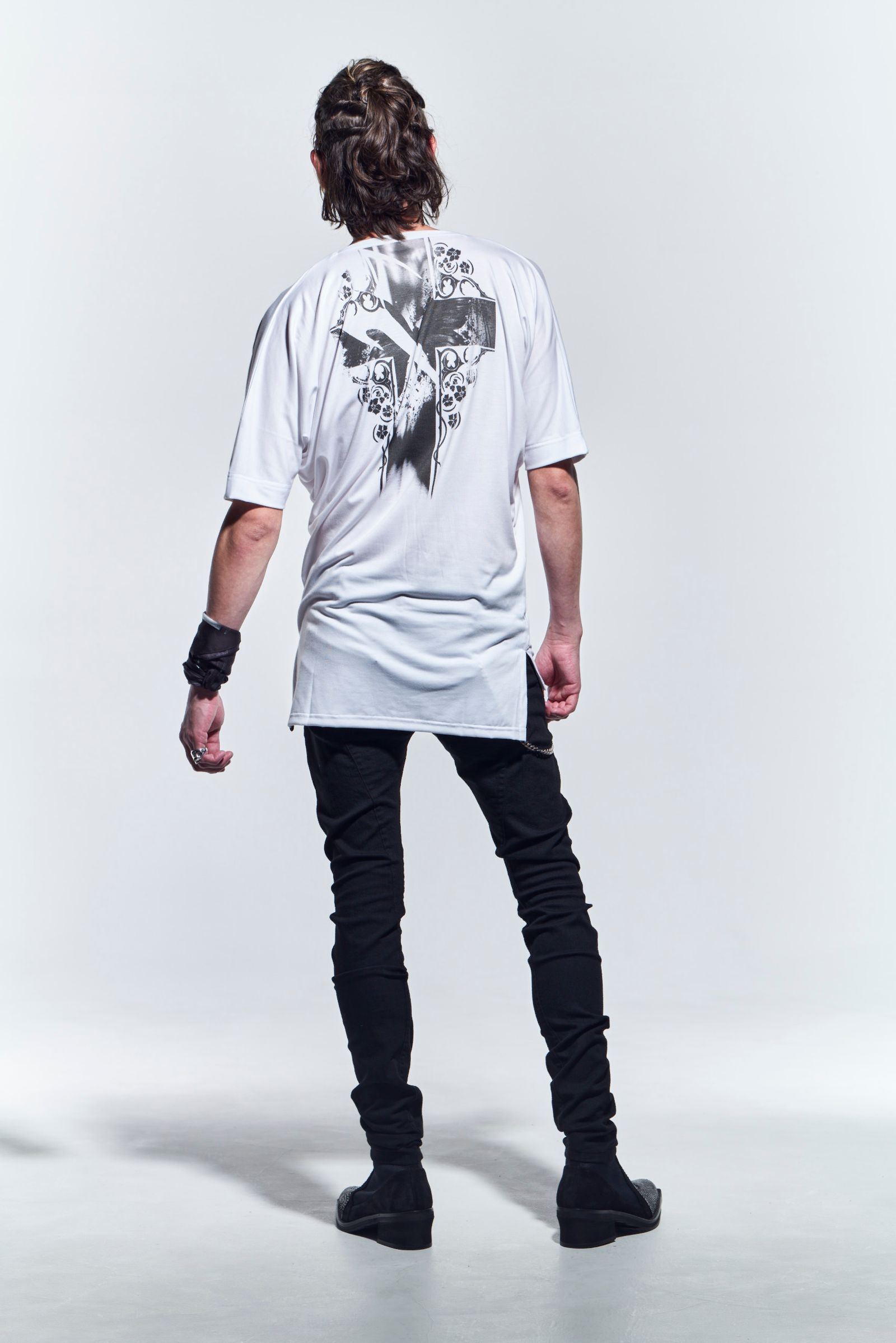 《予約品》 DolmanV-Neck T-Shirts Tシャツ BEA TENJIKU / White 【kiryuyrik】 1月入荷予定