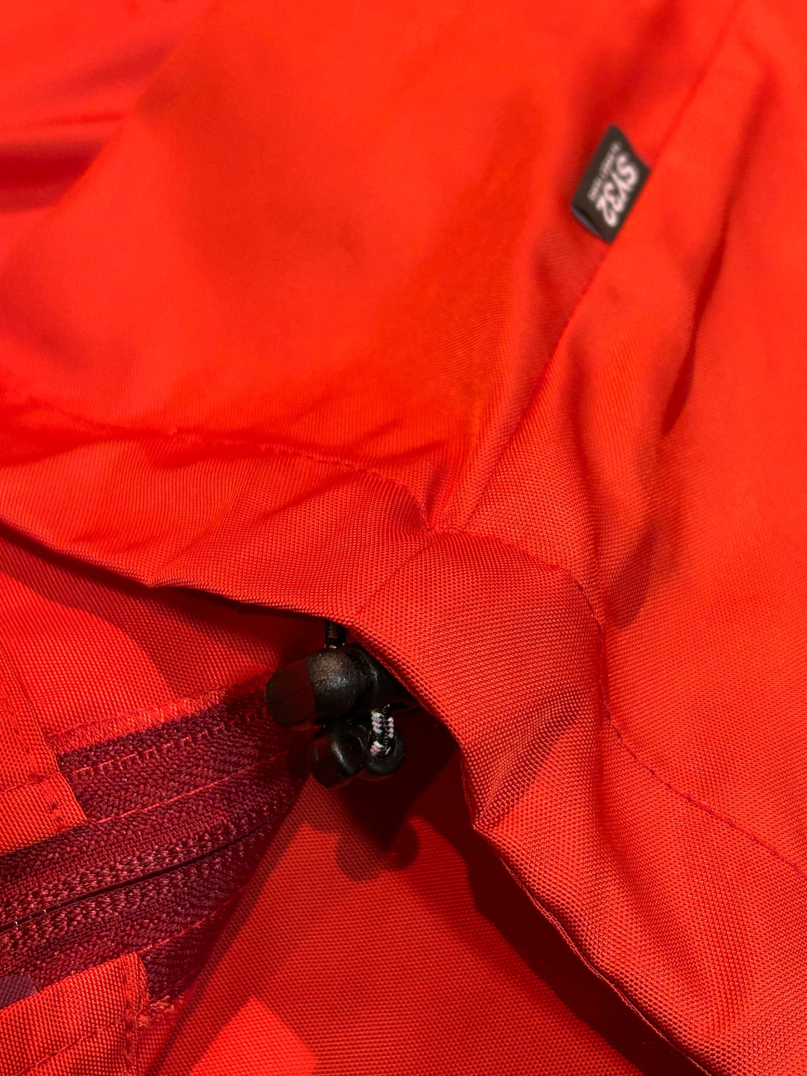 MULTI LOGO WINDBRAKER RED 【SY32 by SWEET YEARS 】