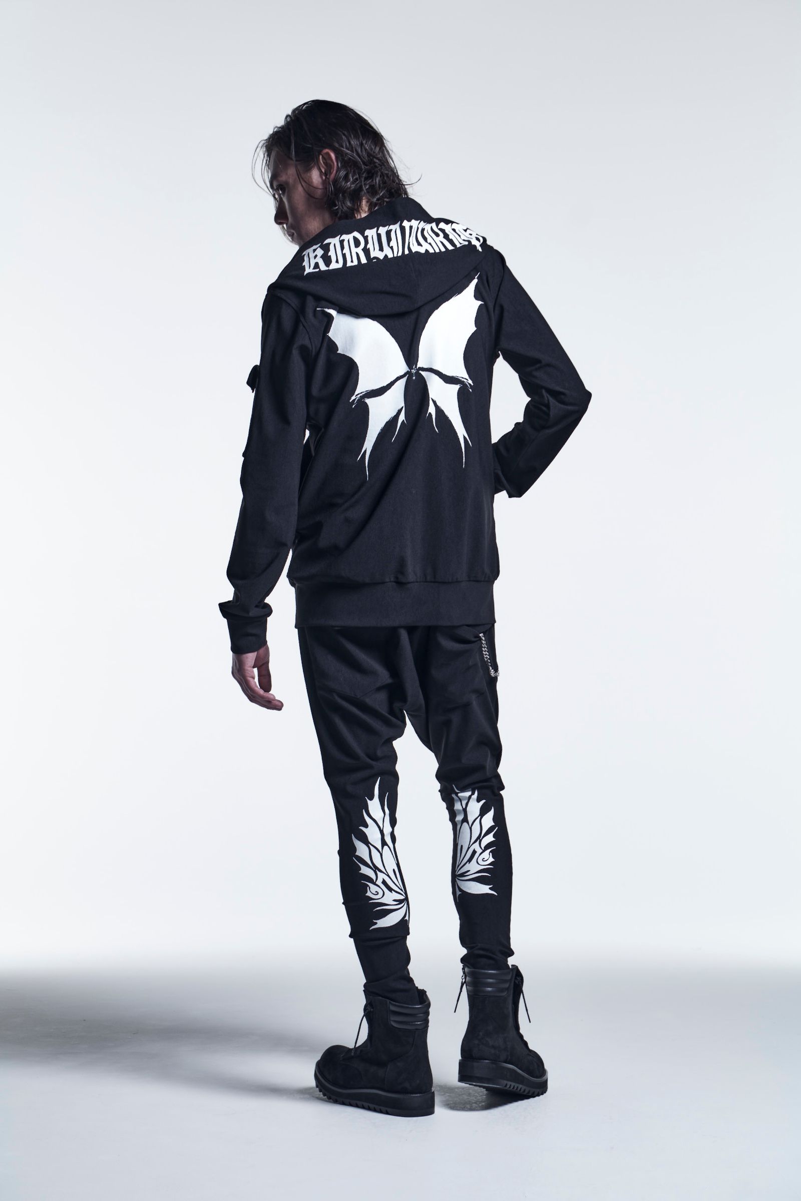 《予約品》 Hoodie HighTension / Black+WhitePrint 【kiryuyrik】 8月入荷予定