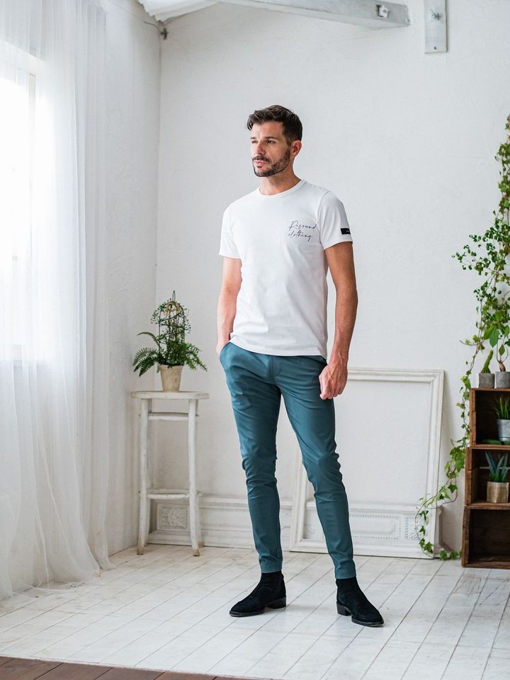 《予約品3月3日18：00締め》 ICON BASIC TEE / バックロゴTシャツ / ホワイト・ブラック
