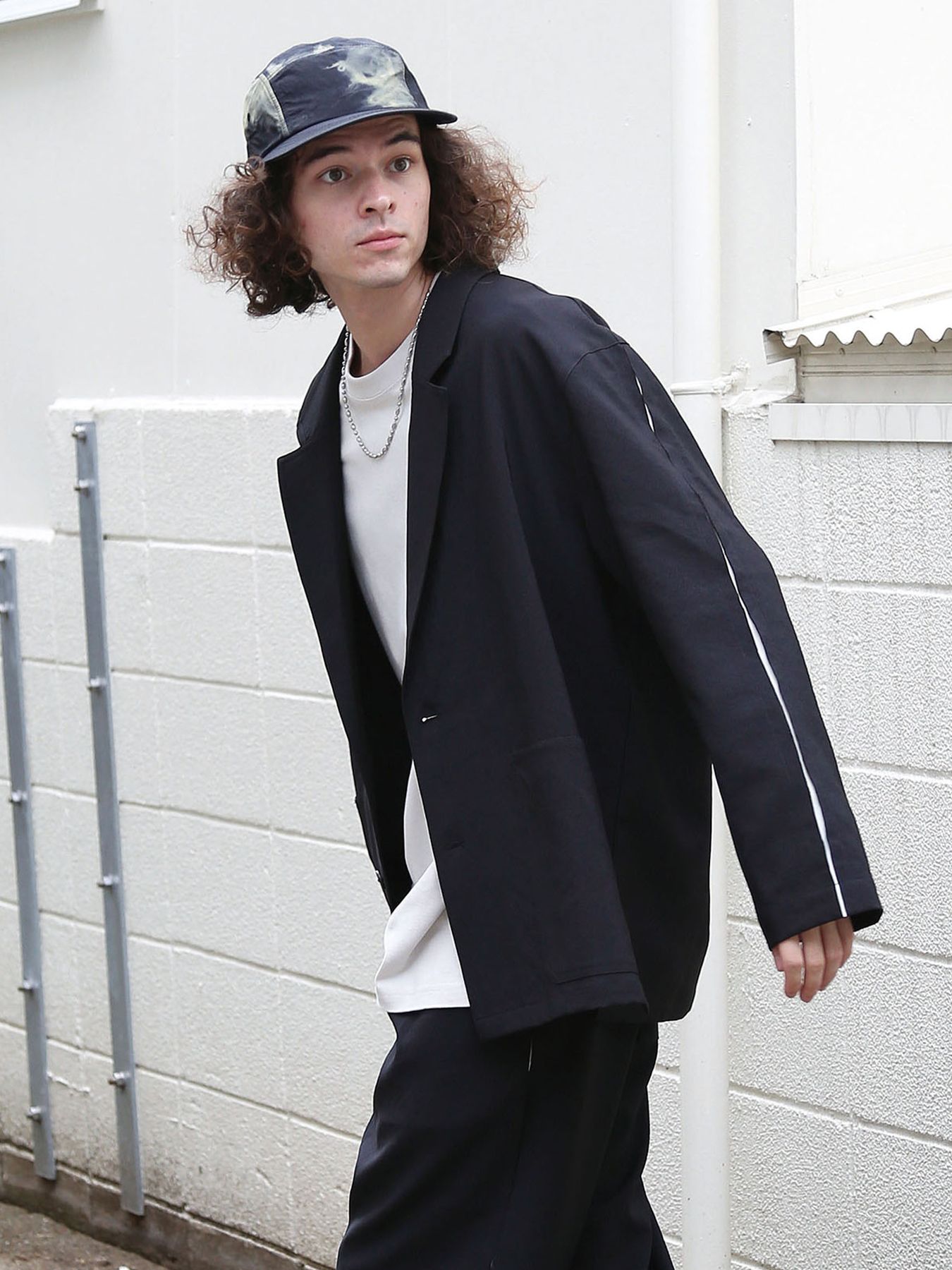 UNTRAD JACKET / ブラック×ホワイト【QUOLT】