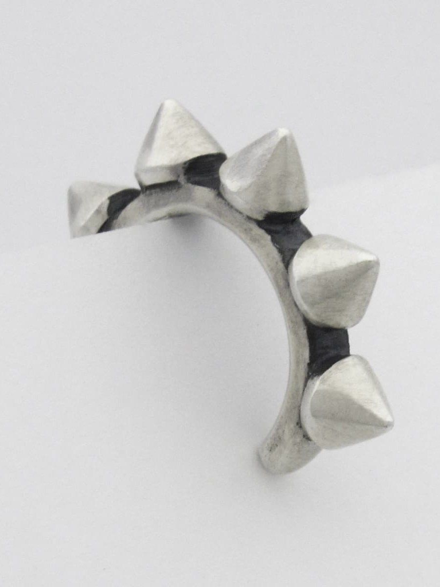 Studs Ear Cuff "C5" / イヤーカフ