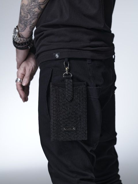 《予約品4月23日18時締め》 OneStrapMobilePhoneCase/ スマホケース  / ブラック 【THE ONENESS】 7月中入荷予定