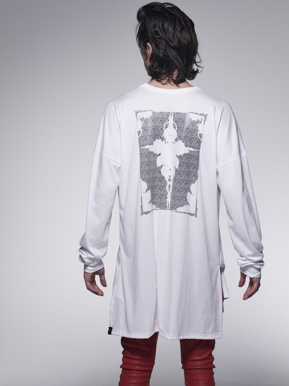 《予約品》 LooseCrewNeckT-Shirt / バックプリントクルーネックTシャツ / ホワイト 【kiryuyrik】 8月以降入荷予定
