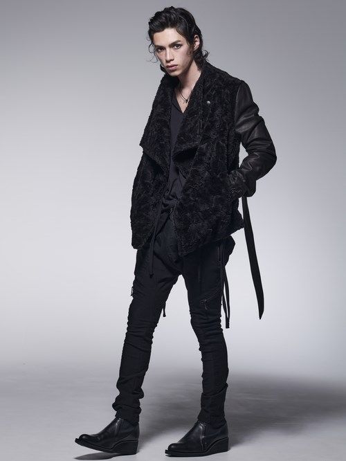 《予約品》 RapelShortJacket / 袖革ボアラペルジャケット / ブラック 【kiryuyrik】