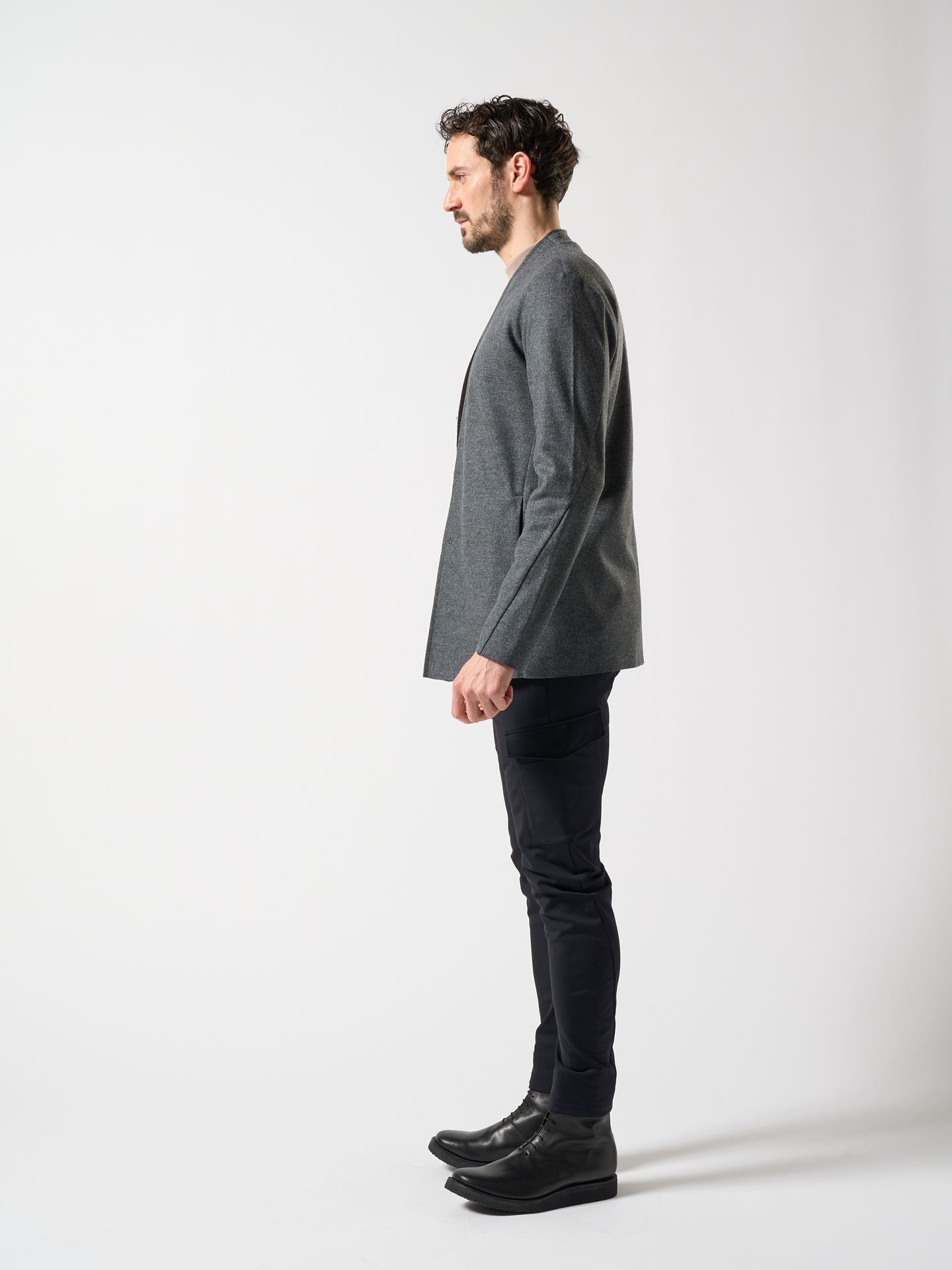 【予約品】 2-ply hook cardigan / ミドルカーディガン / チャコール