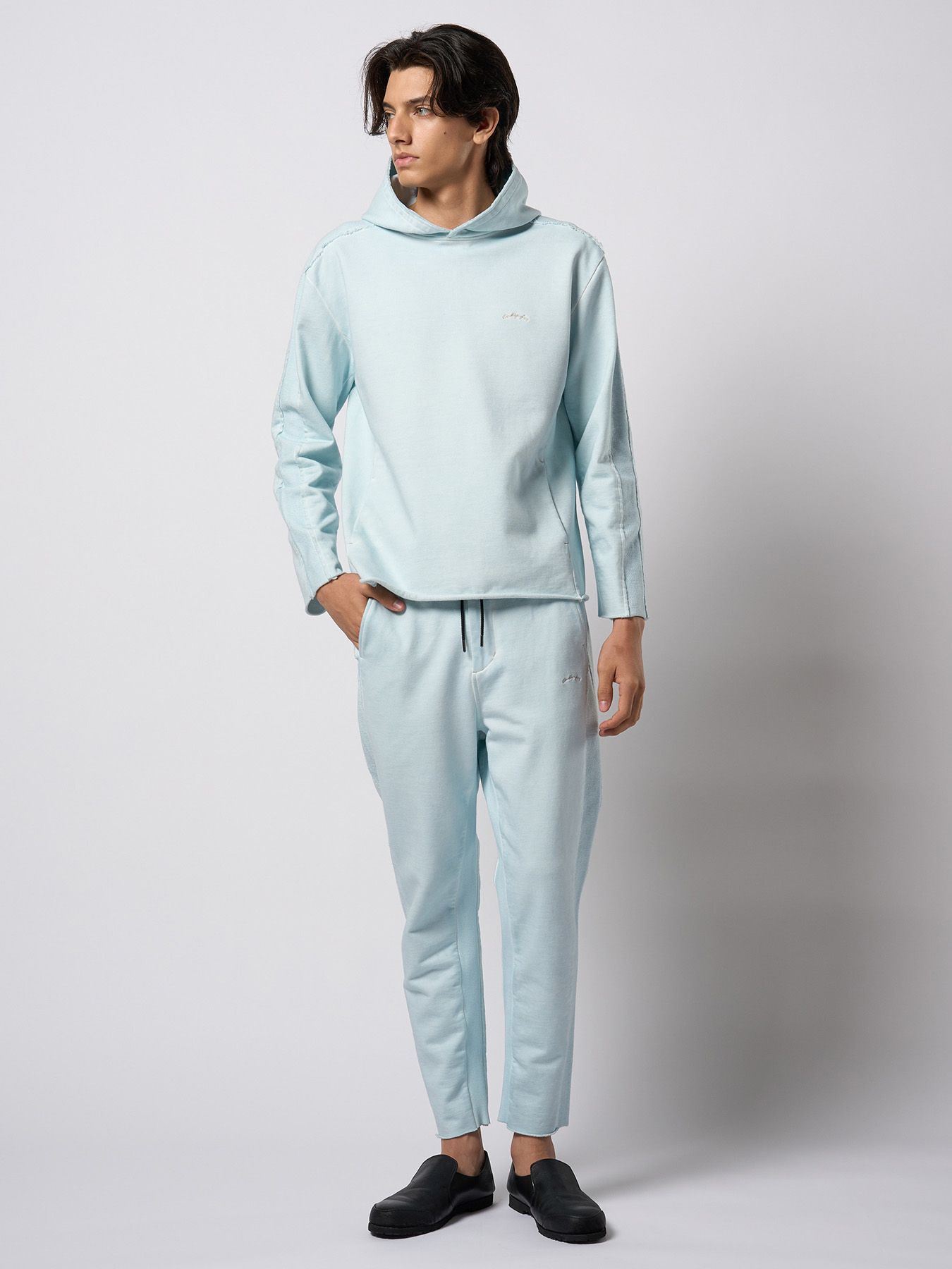 【予約品 9月23日(火) 締切】cut-off sweat pants / カットオフ スウェットパンツ / アイスブルー