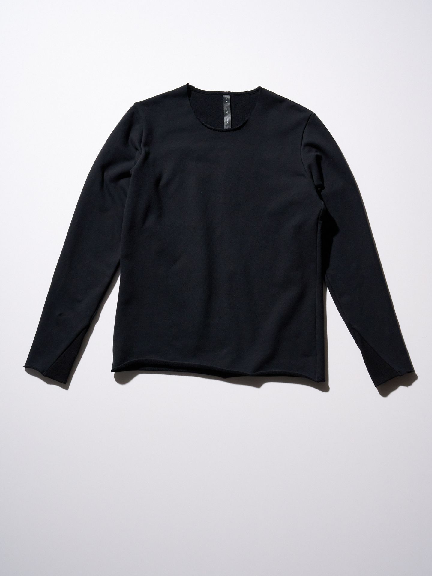 【予約品9月19日 10時締め】 cut-off sweatshirt  / Tシャツ / ブラック