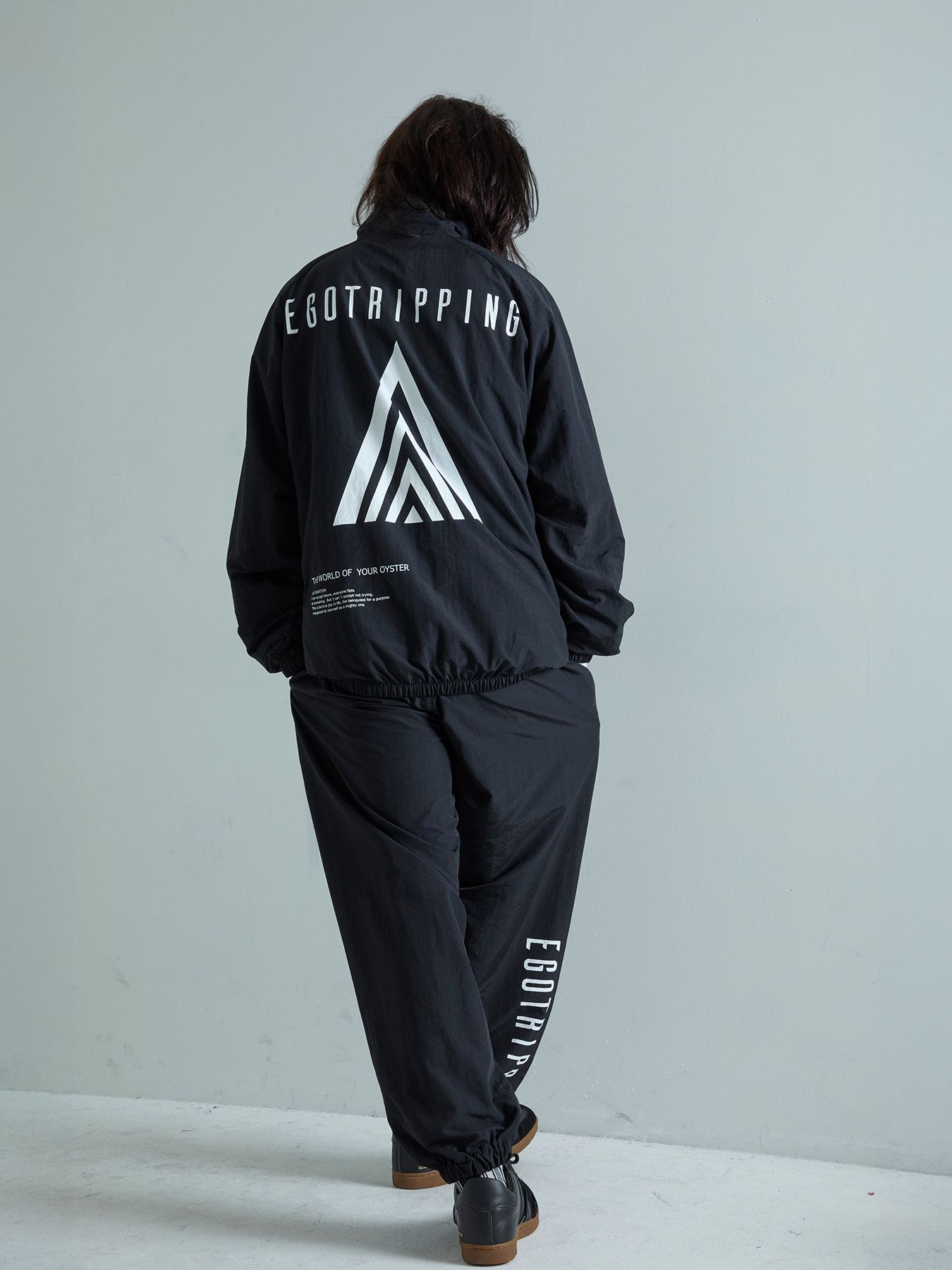 【予約品 7月5日(日) 締切】DAYGLYDE TRACKPANTS / ナイロンパンツ / ブラック
