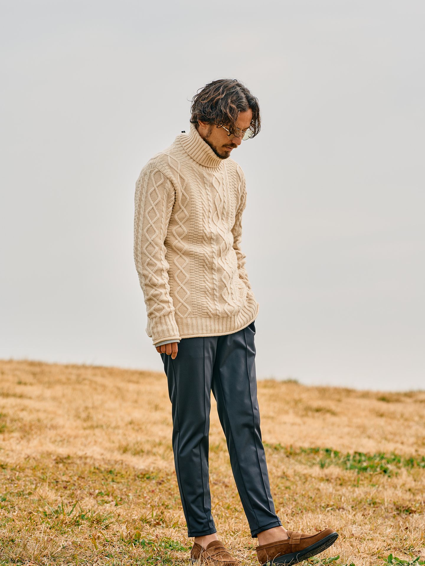 【予約品】 smart pin-tuck slacks / スラックス / ブラック