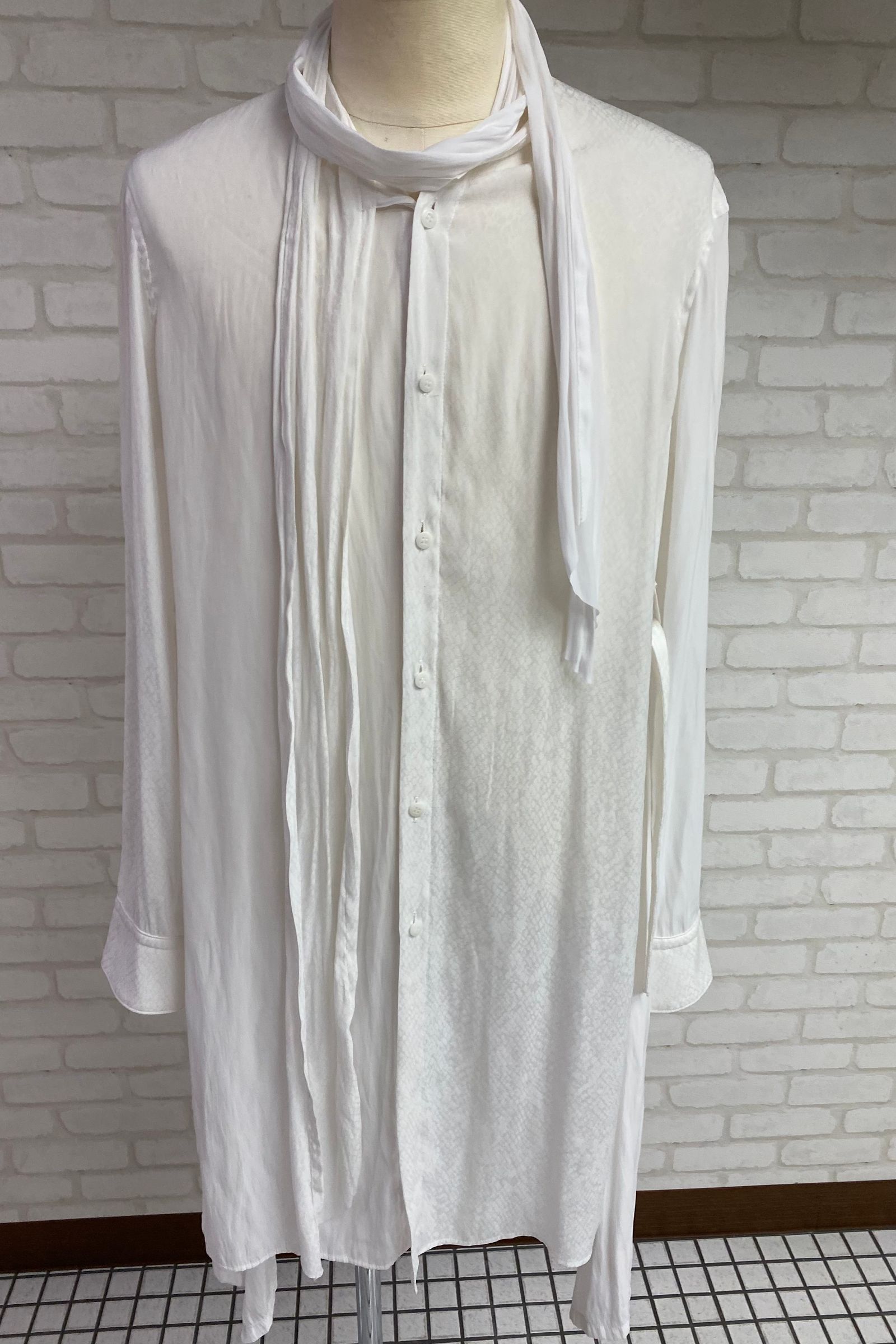 《予約品》 StoalFlareShirt / パイソン柄コンビホワイト 【kiryuyrik】 2023年2月以降入荷予定
