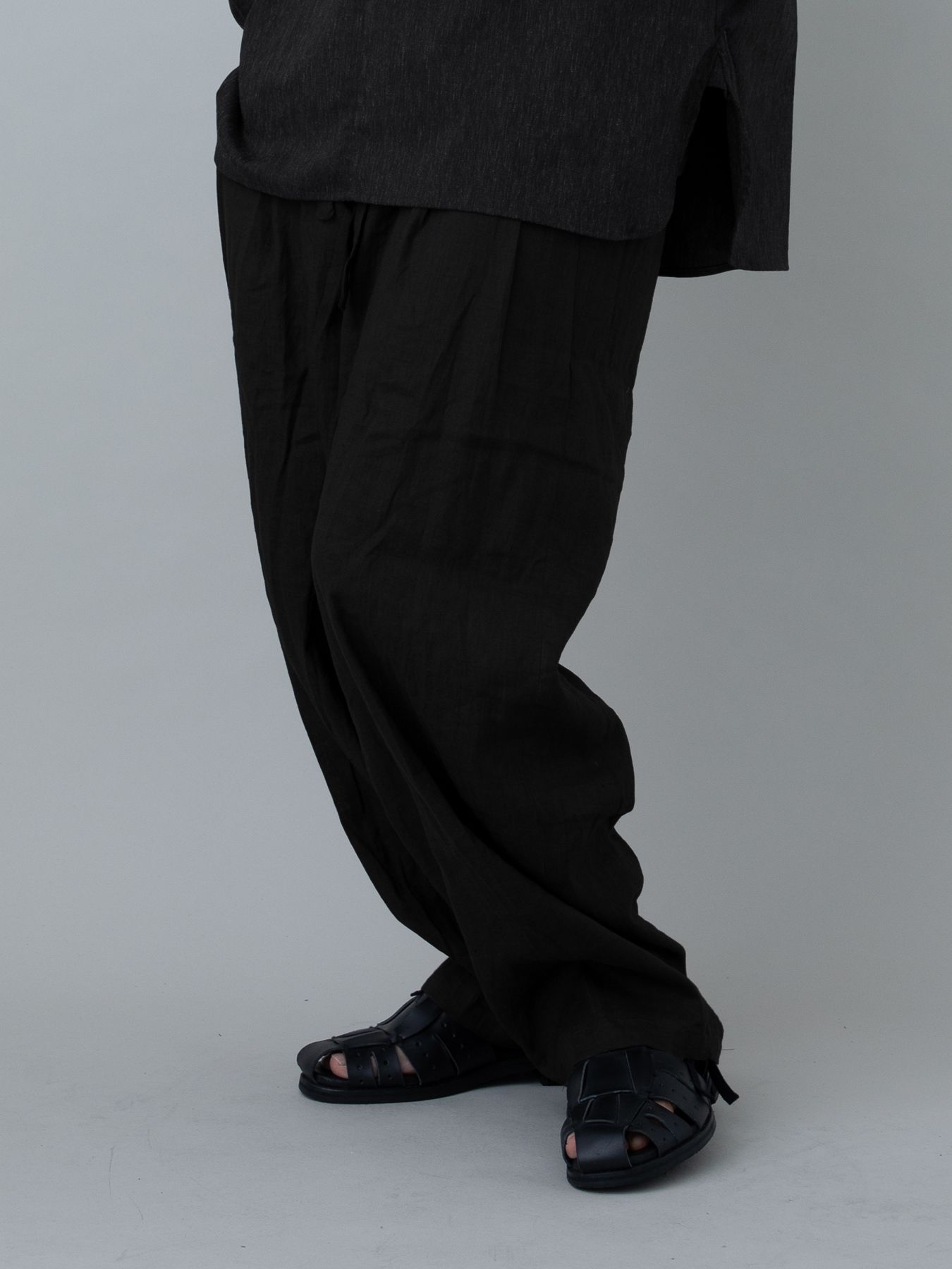 【予約品 11月23日(日) 締切】LINENTROUSERS / リネン2タックスラックス / BLACK