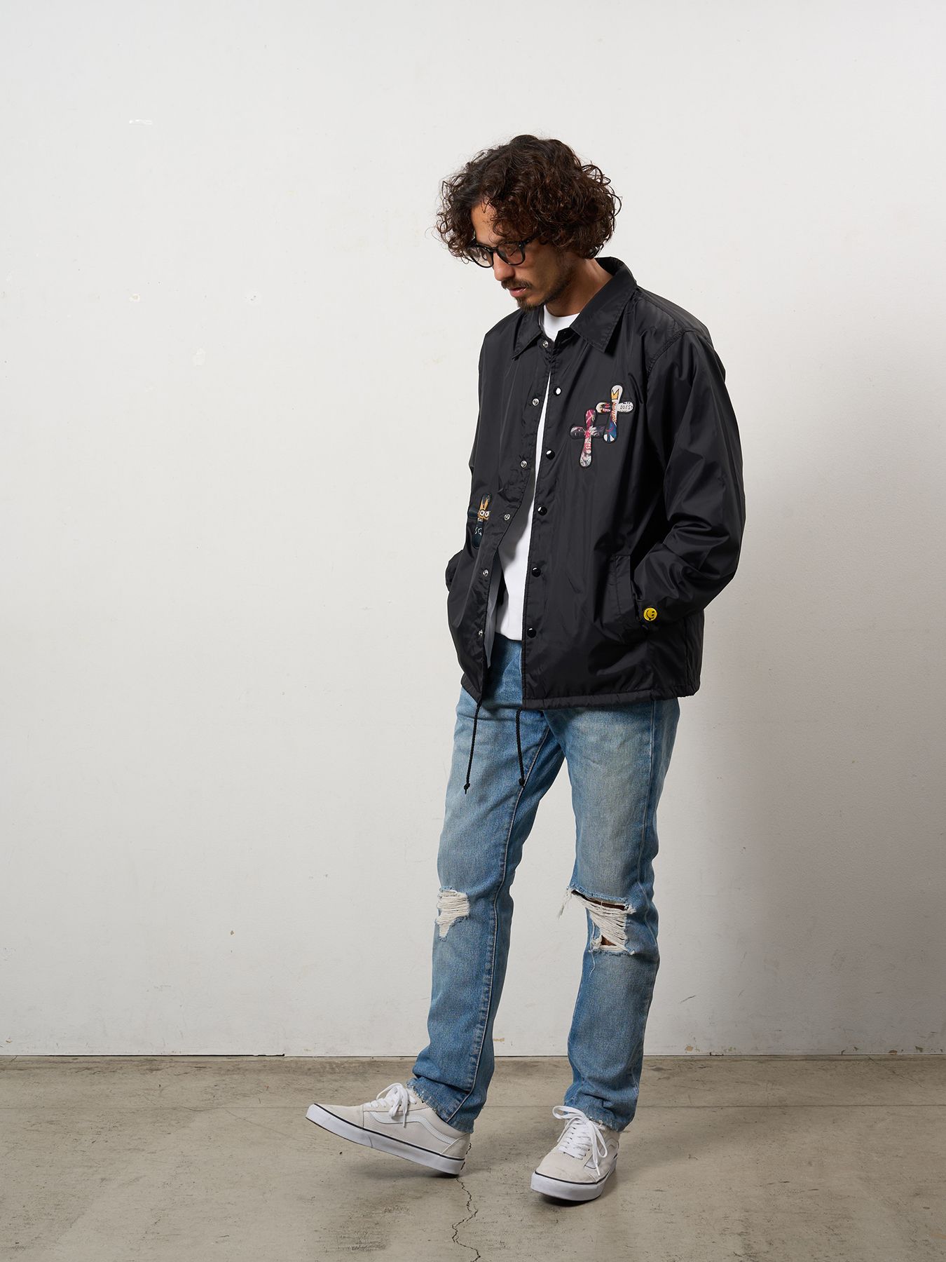 【予約品 10月16日(木) 締切】STYLE STYLE ドリップスタークロスパッチ ナイロン コーチジャ オーセンティックパイル ウェービーロゴ スマイル ケット / ブラック