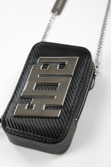 BOY MINI SHOULDER BAG / ブラック 【BOY LONDON】