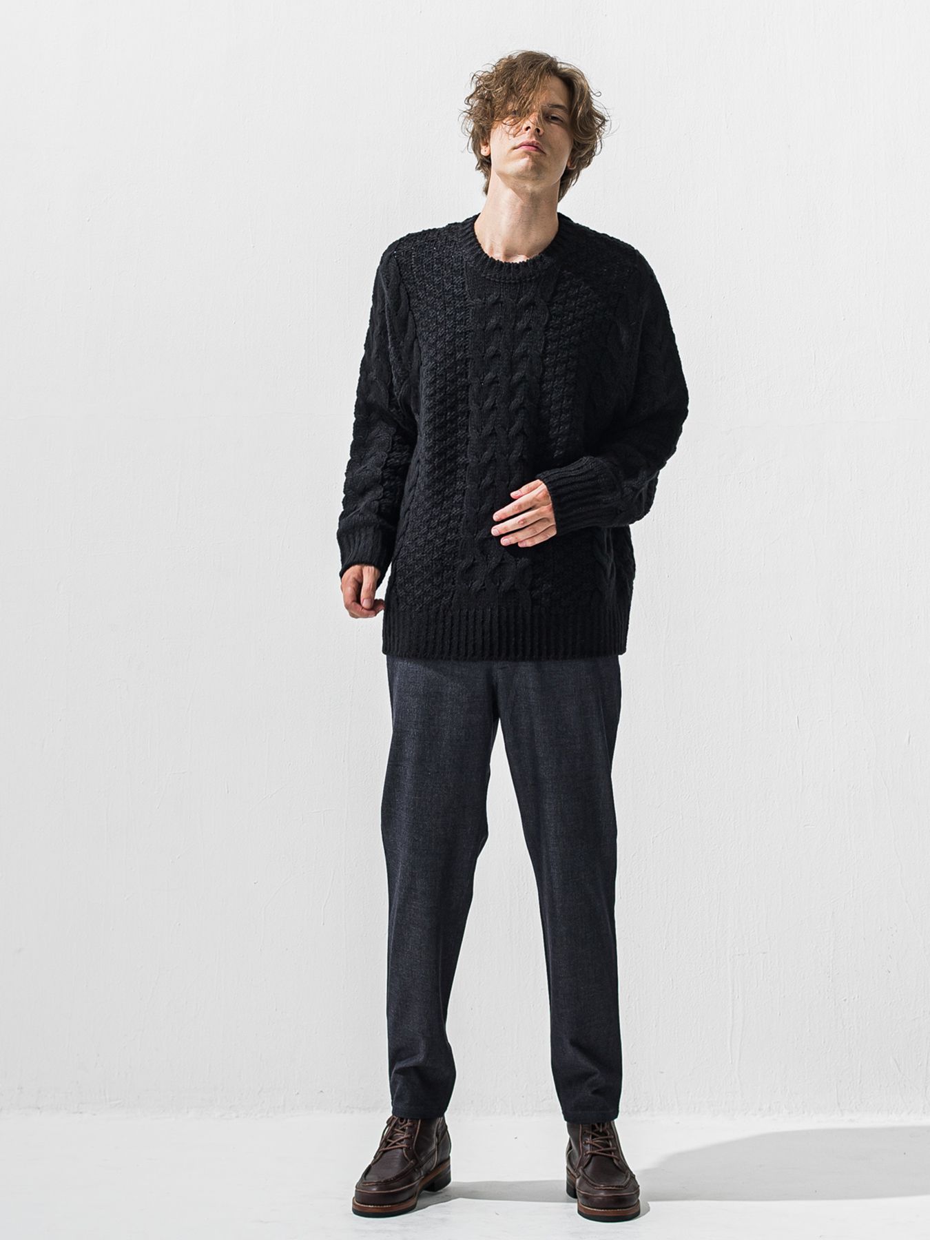 【予約品 9月6日(日) 締切】CABLE LAW SWEATER / ケーブル編みローゲージセーター / ブラック