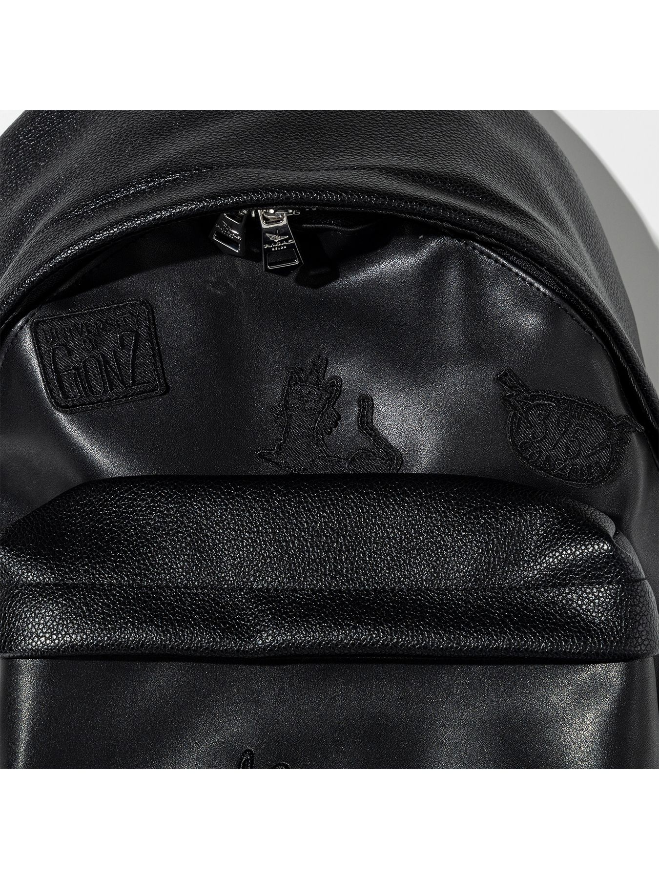 GONZ COLLABORATION BACKPACK / ブラック