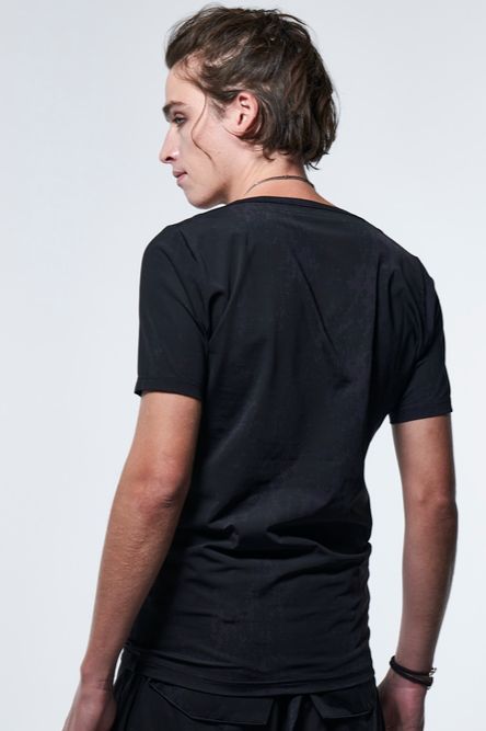 《予約品》 CrssDotRashGuard V-NeckT-Shirt / ブラック 【kiryuyrik】 2023年5月以降入荷予定