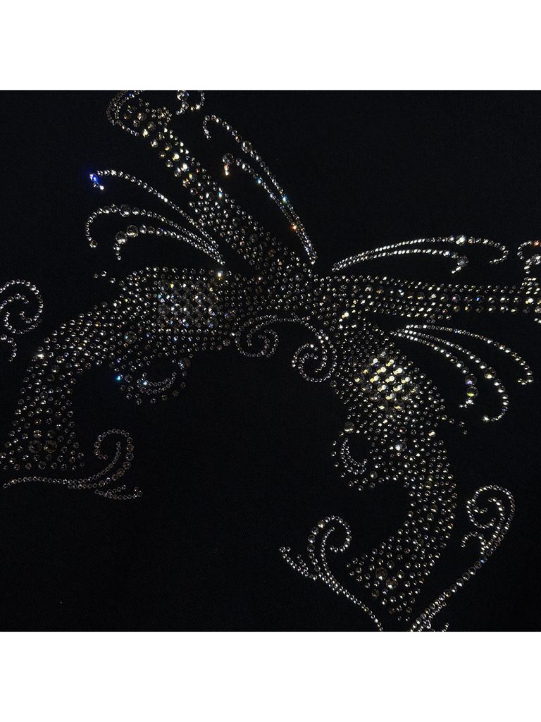 参考画像：スワロフスキークリスタルを使用したクロスガン