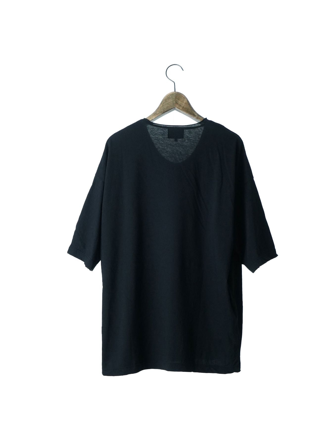 CREWNOT / VネックTシャツ / ブラック