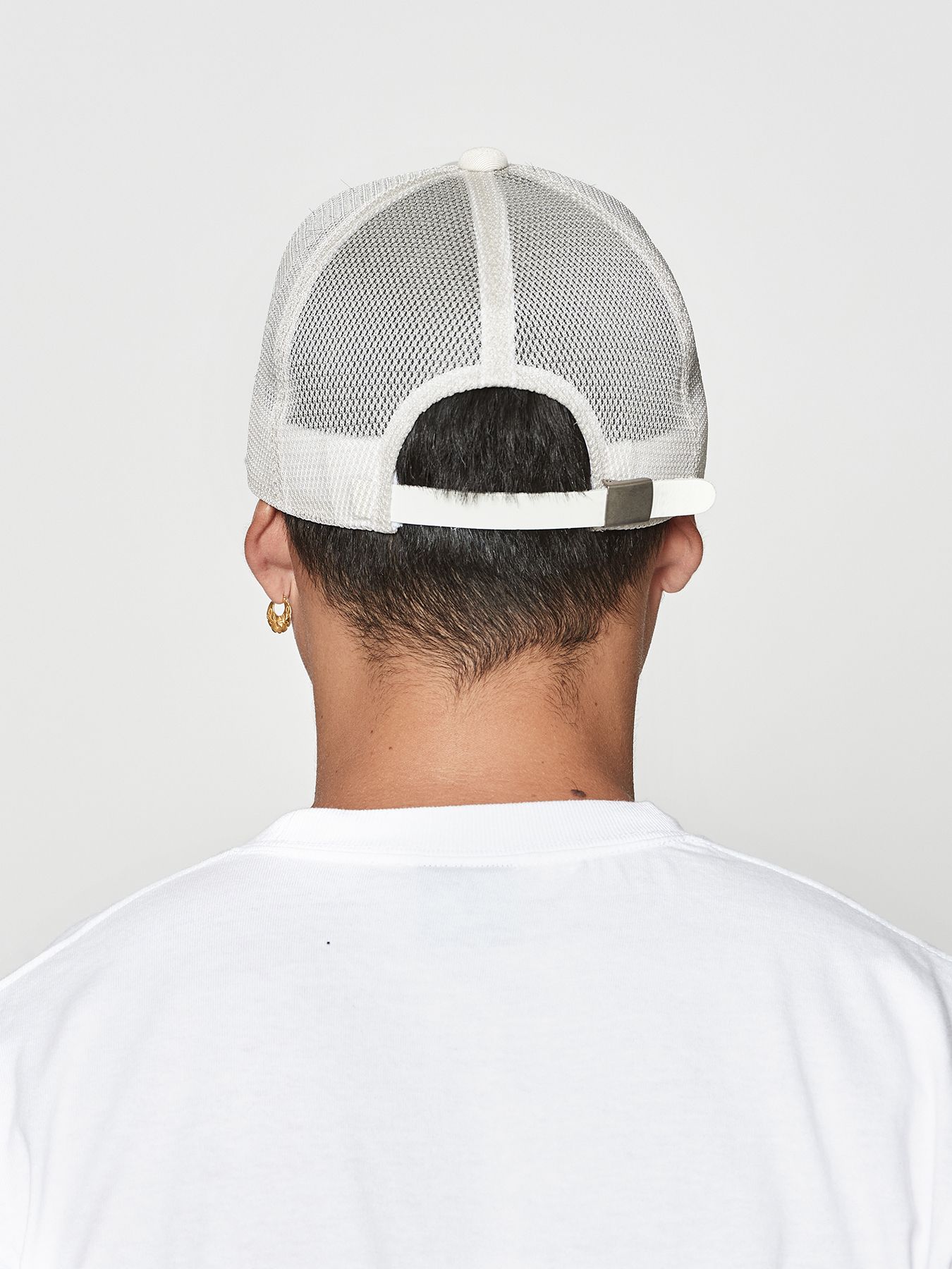 【予約品 10月9日(木) 締切】muta College Logo Mesh Cap / メッシュキャップ / ベージュ【Acanthus × muta MARINE】