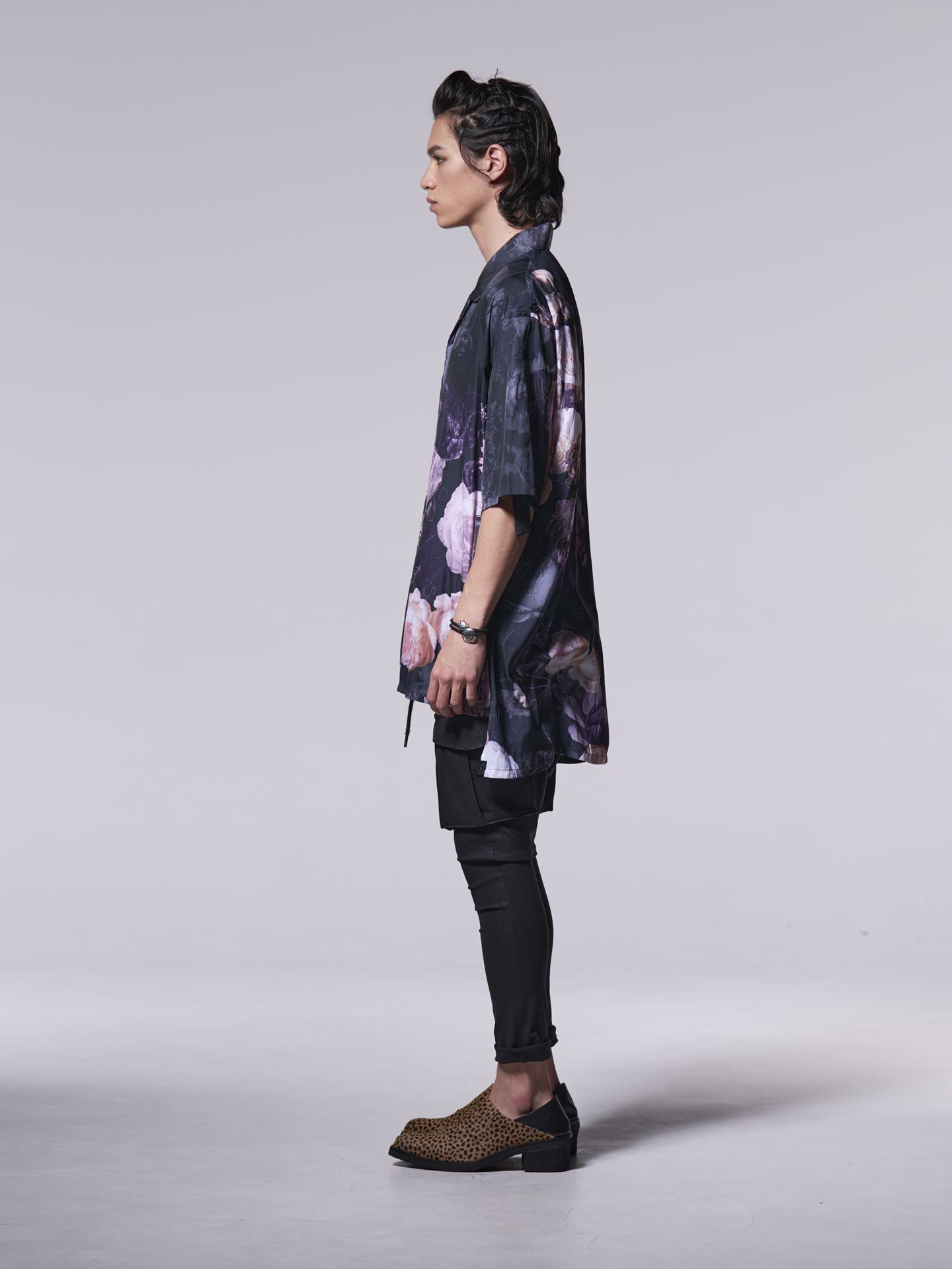 《予約品》 KAIKIN-HIYOKU Shirt / 開襟比翼シャツ / ブラック・フローラ柄