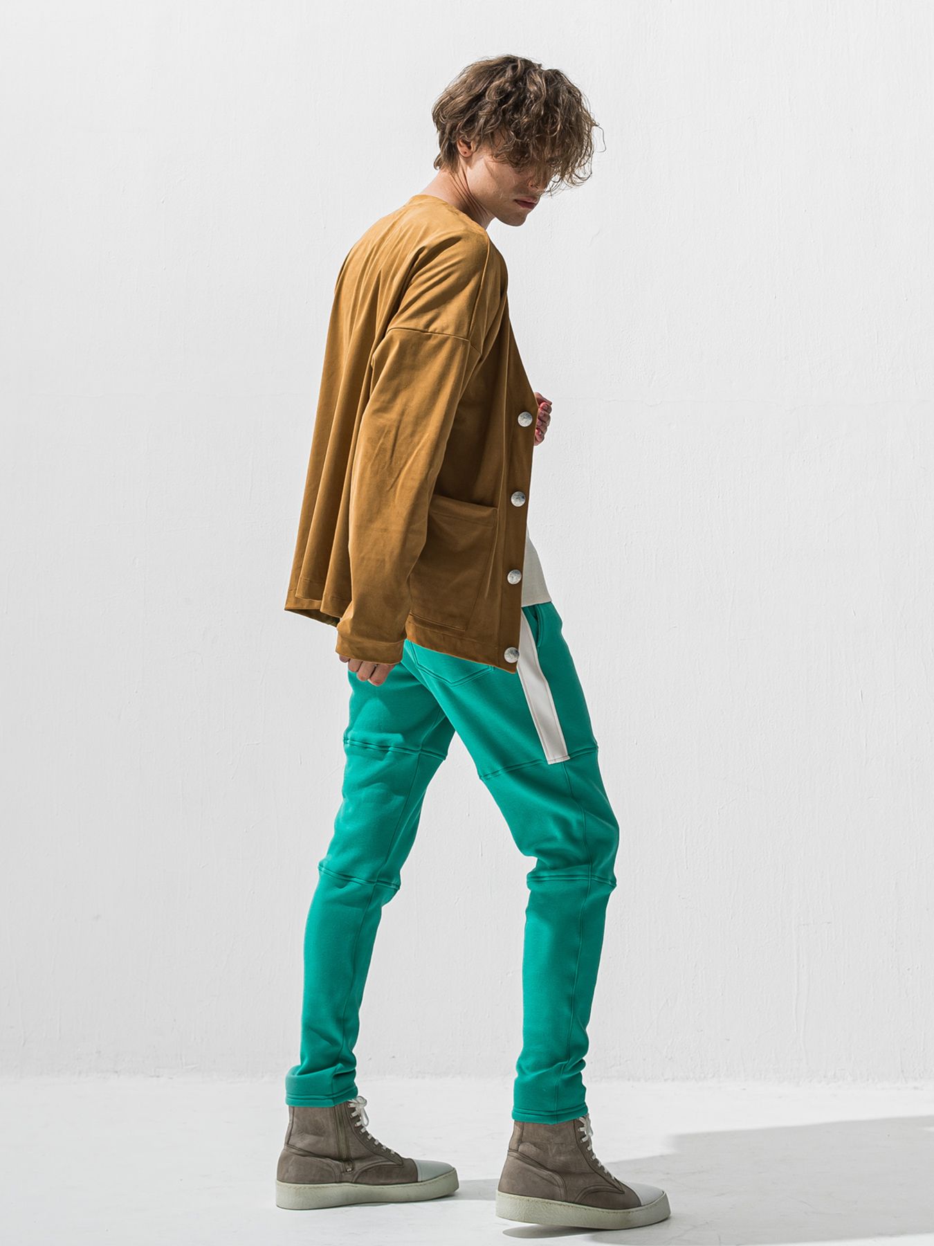 【予約品 9月6日(日) 締切】SUEDE CARDIGAN / スウェードカーディガン / ベージュ