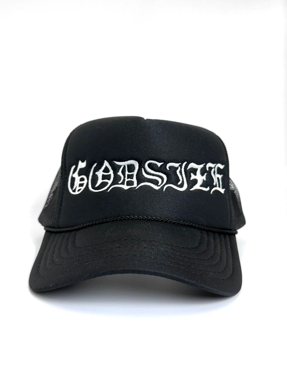 GODSIZE®刺繍 MESH BACK TRUCKER HAT BLACK