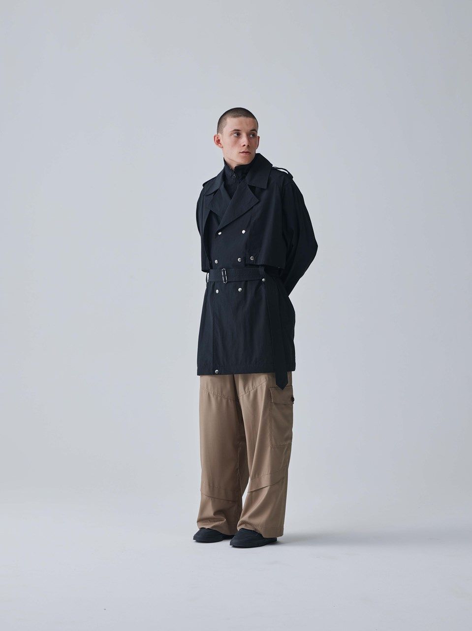 Iroquois - LAYERED TRENCH CO / 変身トレンチコート / ブラック 【Iroquois.イロコイ】 | BRYAN