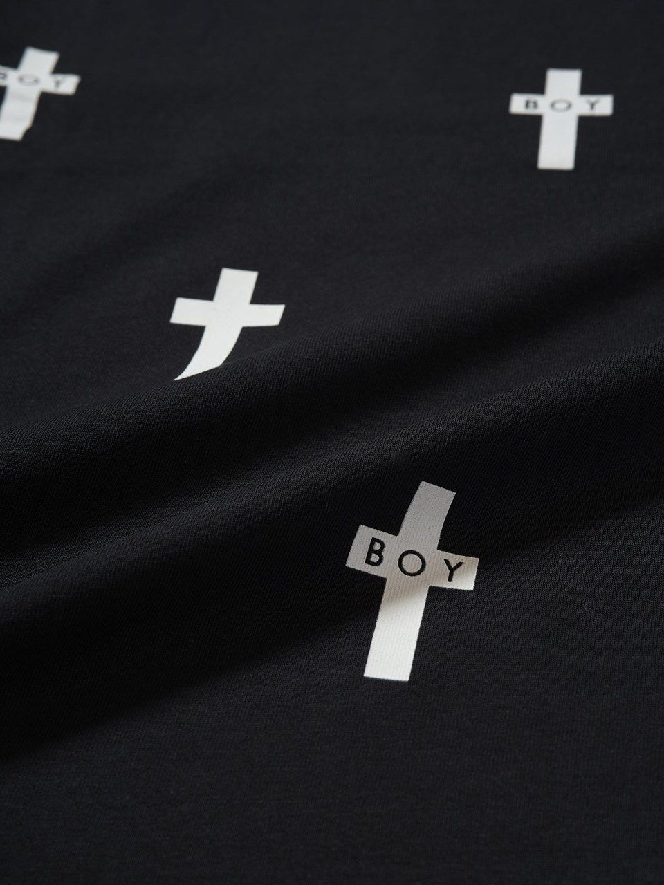 Small Cross Pattern TEE / Tシャツ / ブラック