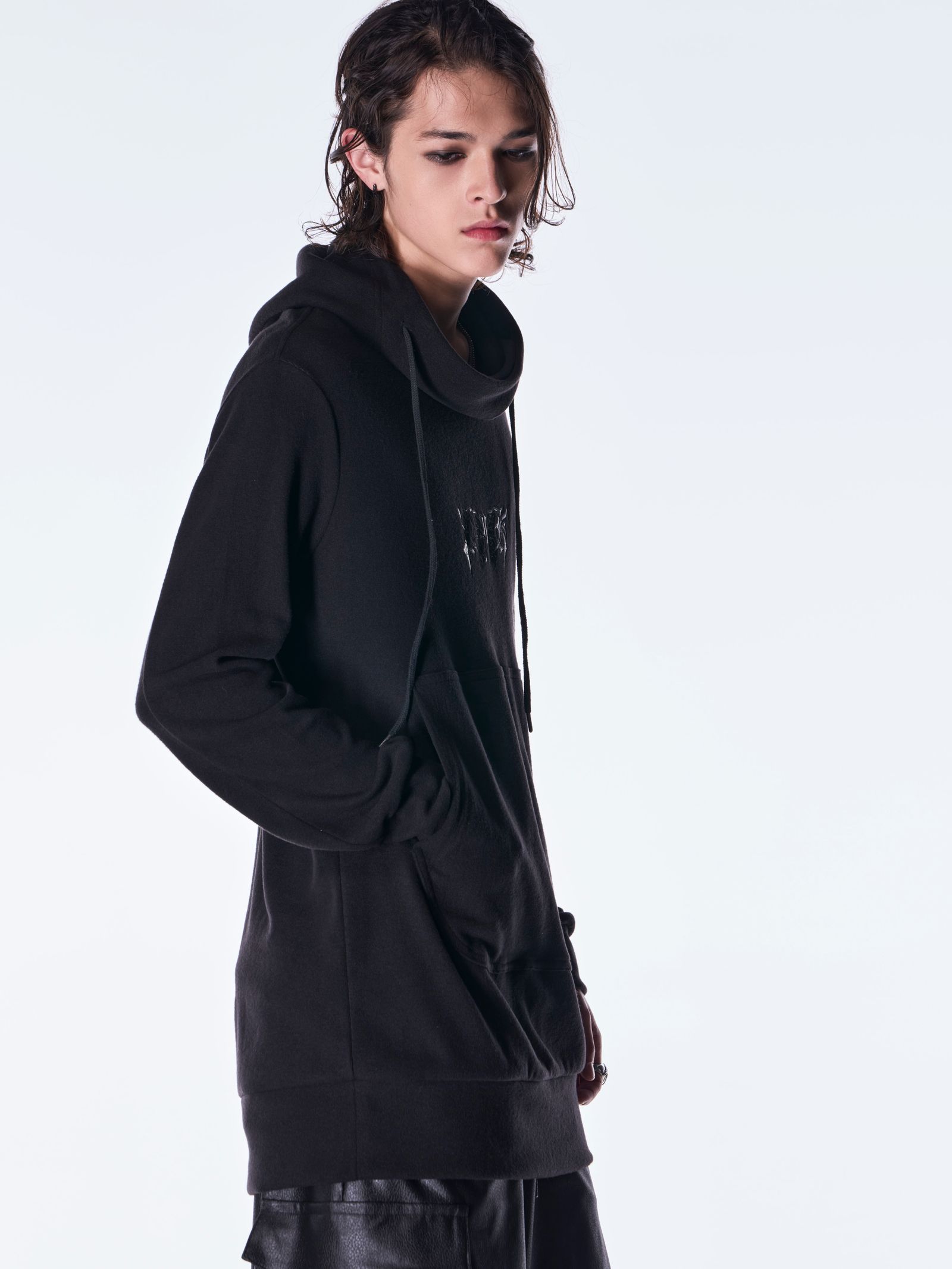 【予約品 6月29日(月) 締切】Heat Tech Jersey High Neck Hoodie / ハイネックフーディー / ブラック