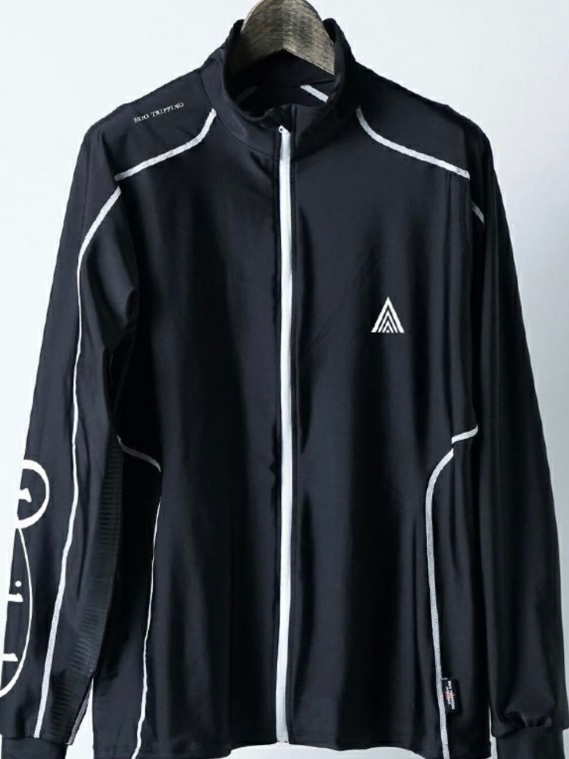 コラボEGO×Devilock ARROWHEAD RASHGUARD / ブラック×ホワイト  【EGO TRIPPING】