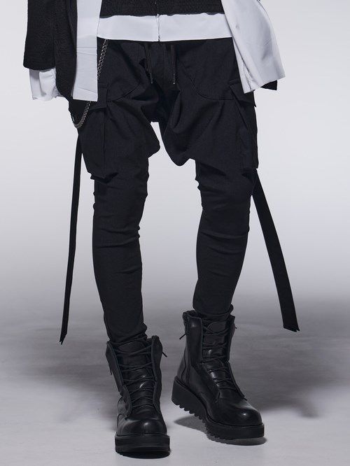 《予約品》 SaruelCargoPants / スワロ装飾カーゴパンツ / ブラック 【kiryuyrik】 9月以降入荷予定