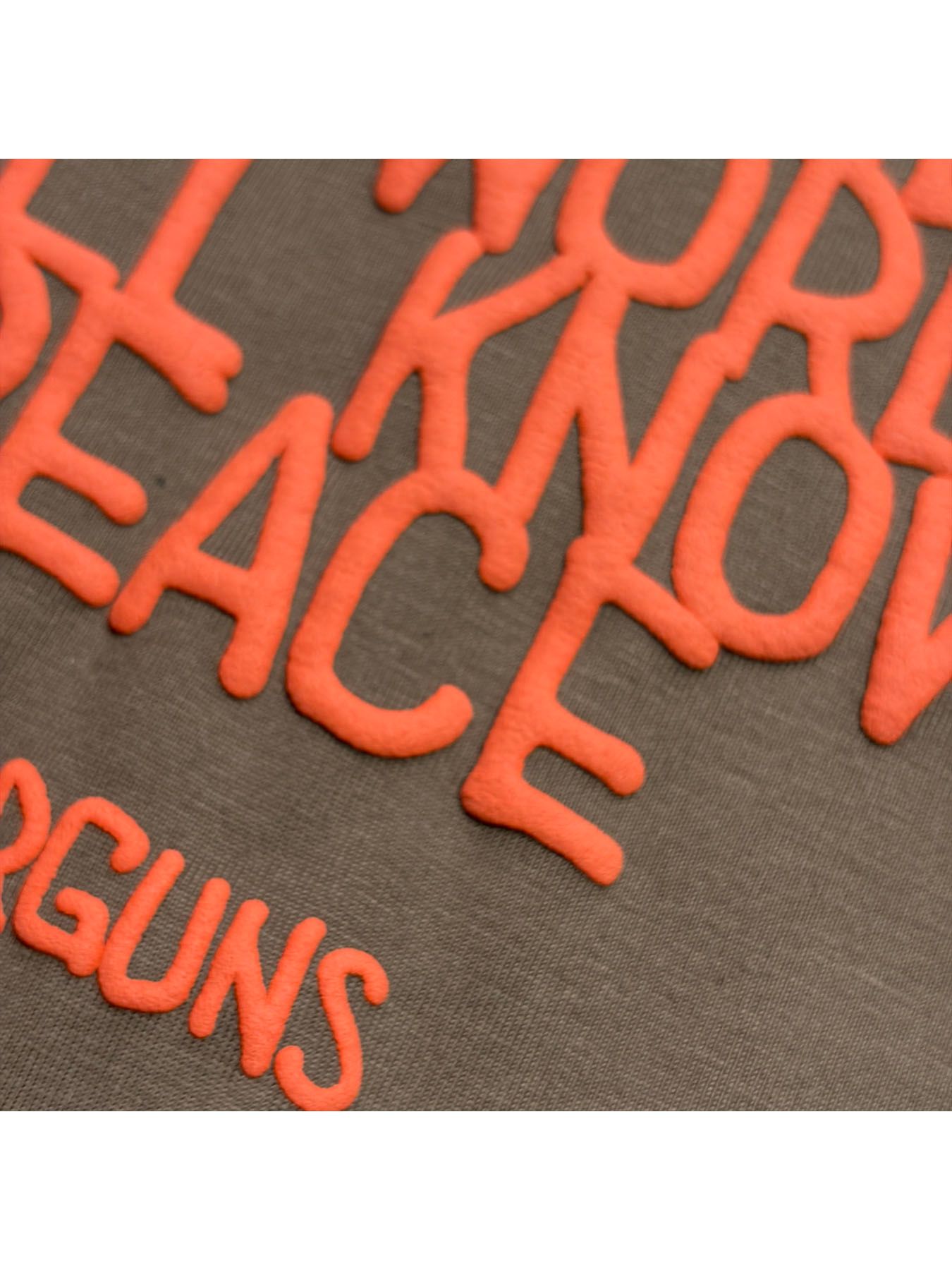 【予約品 3月9日(月) 18:00 締切】ORG/CO S/TEE MESS/SW / メッセージプリント クリスタルクロスガン オーガニックコットン Tシャツ / カーキ