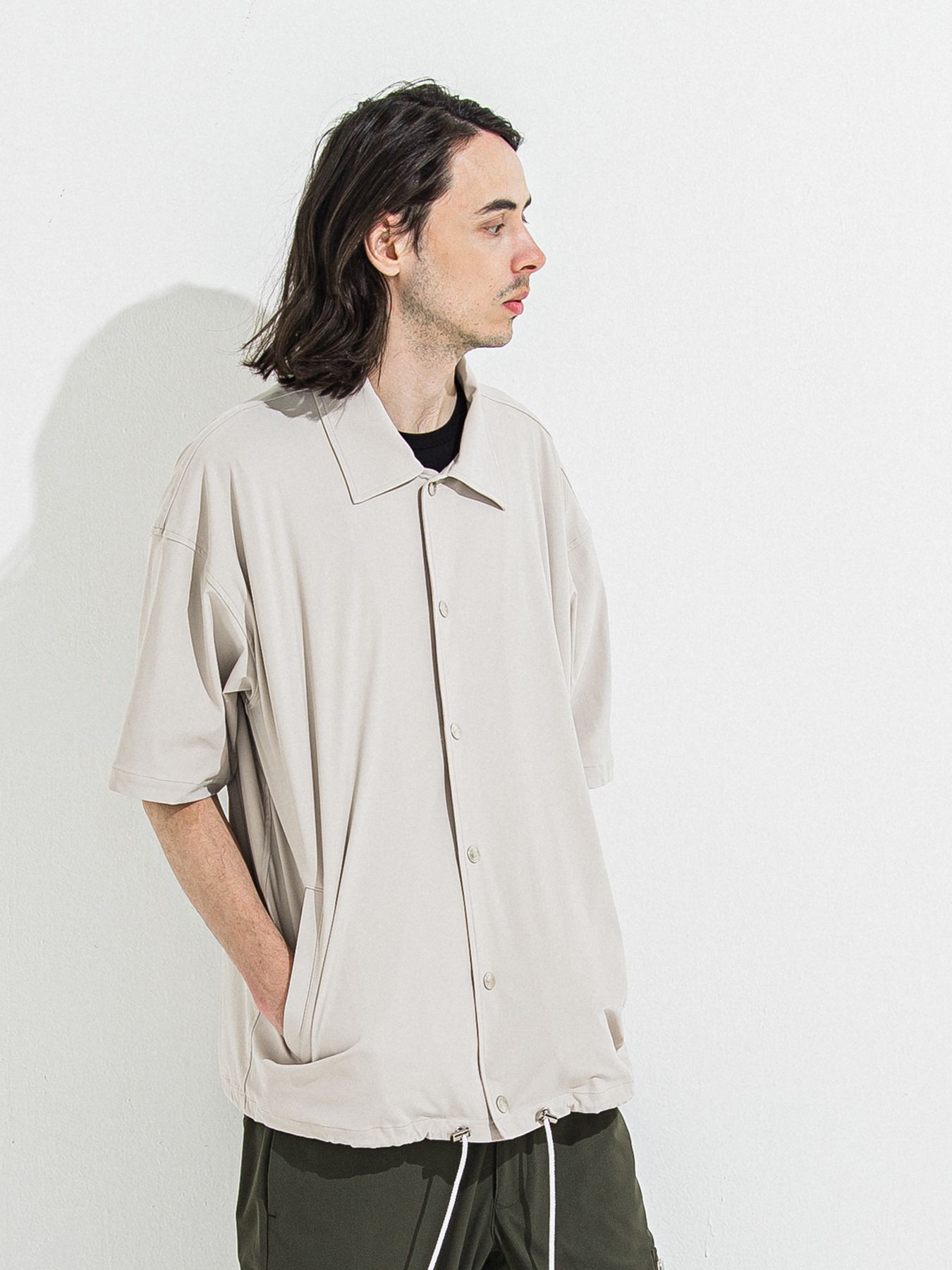 【予約品 】NYLON HALF COACH JACKET / グレージュ