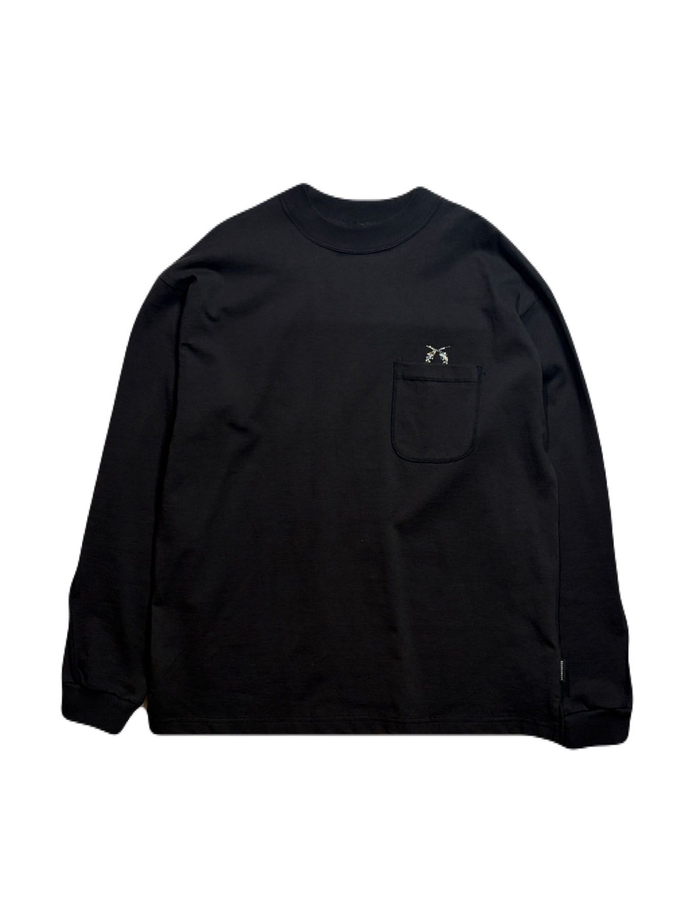 【予約品 3月9日(月) 18:00 締切】POCKET L/S T CRY / クリスタルクロスガン ポケット ミドルハイネックロンT / ブラック